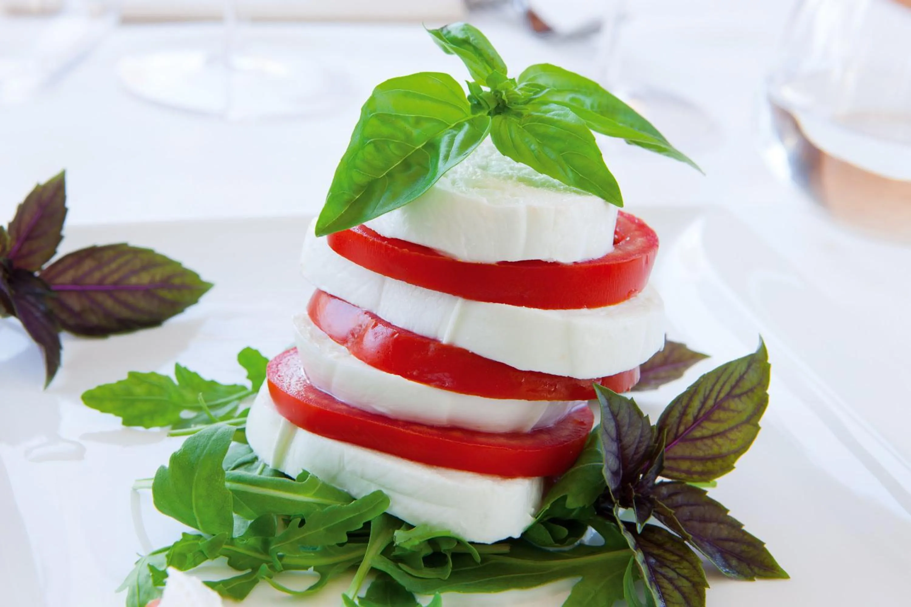 Restaurant/places to eat in Hotel Artemide