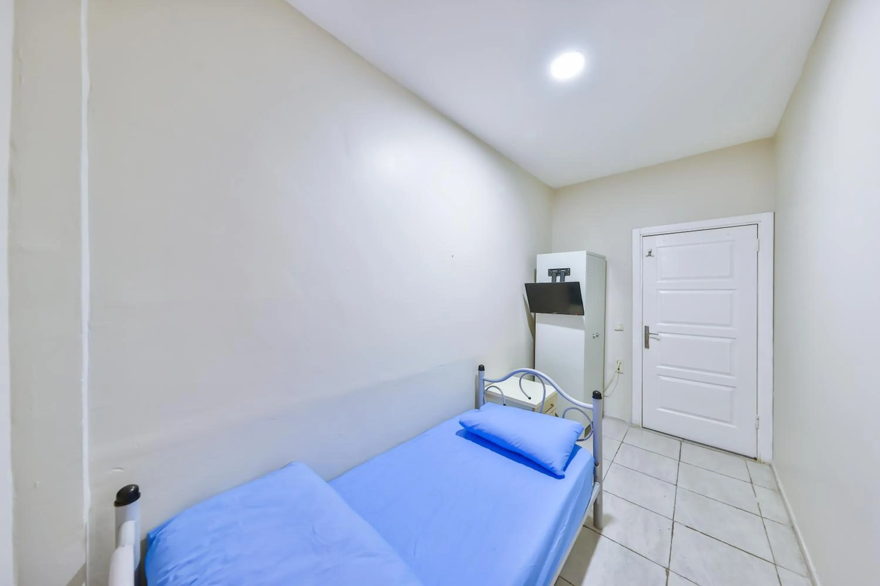 Bed in Gökçe Pansiyon - Only men