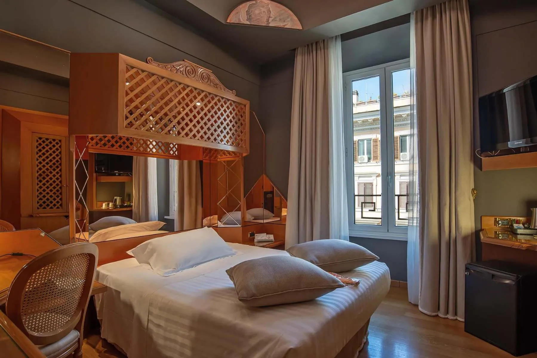 Photo of the whole room, Bed in Hotel Isa