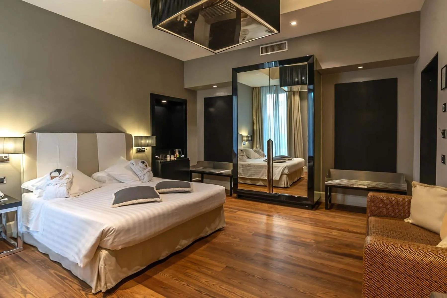 Photo of the whole room, Bed in Hotel Isa