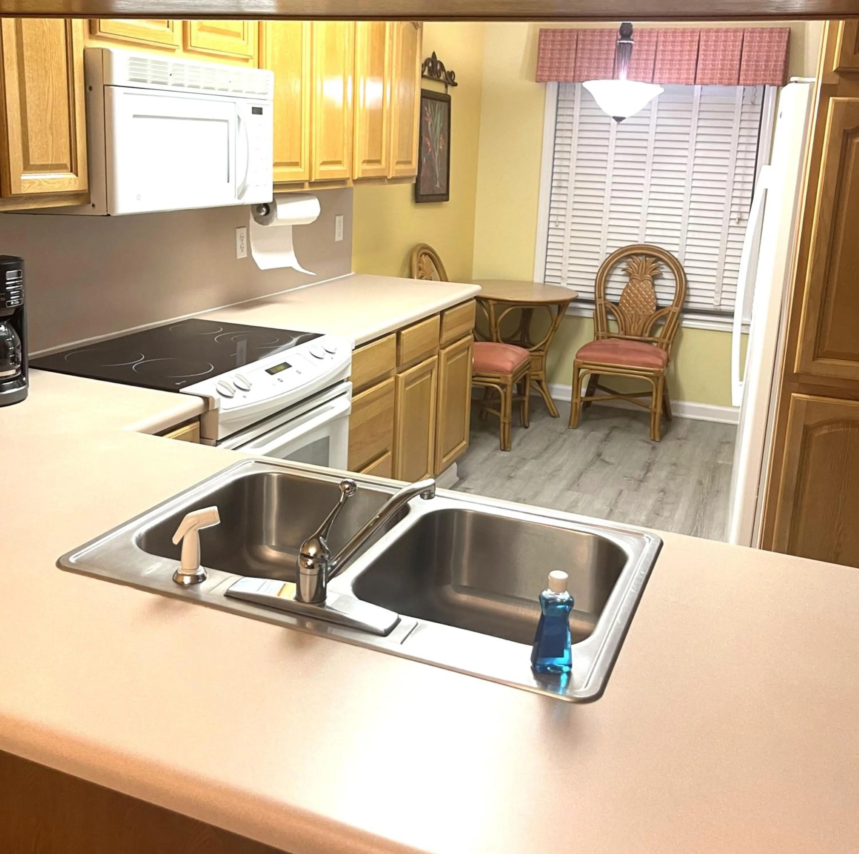 kitchen in Soundside Holiday Beach Resort