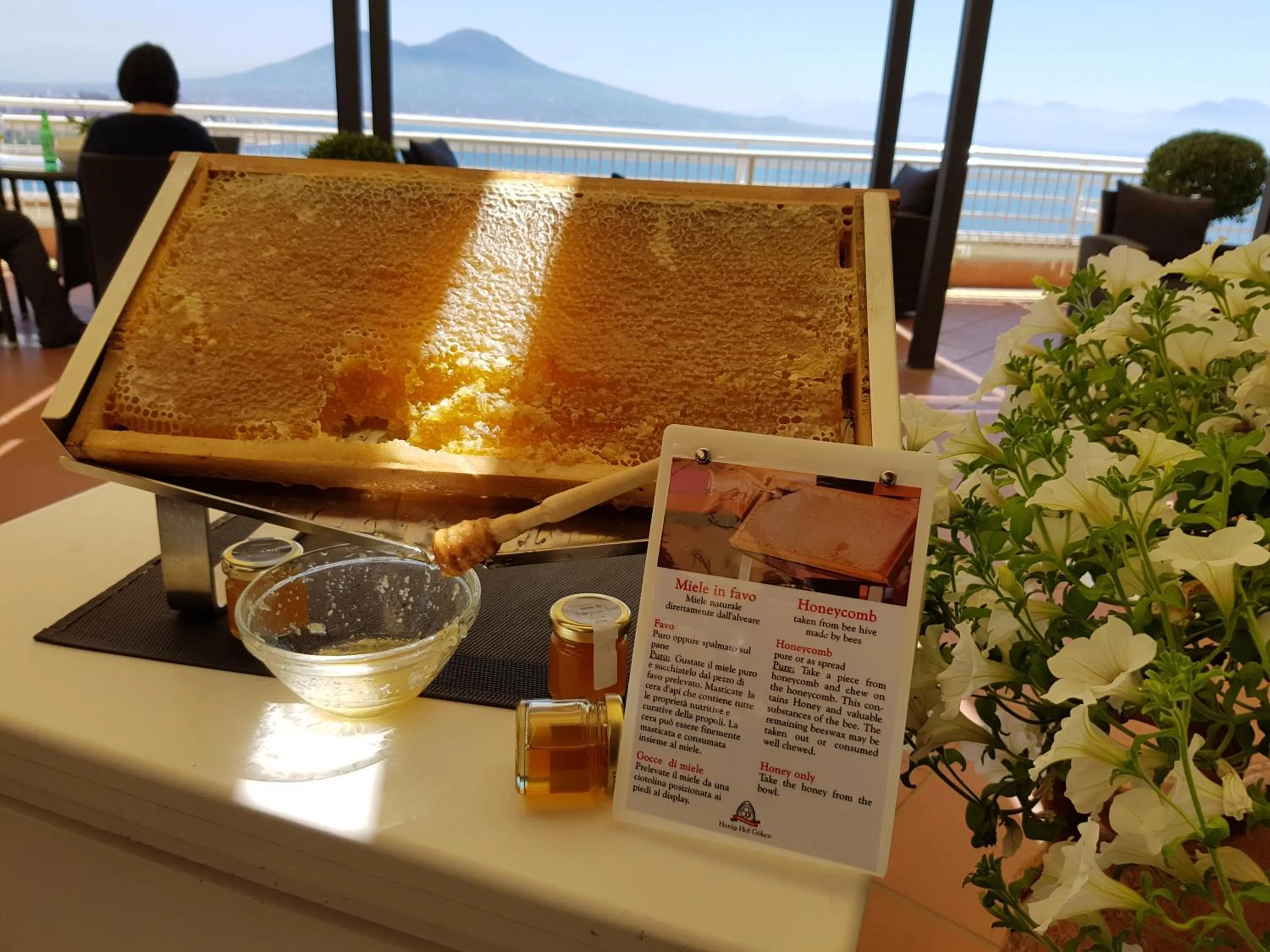 Food in BW Signature Collection Hotel Paradiso