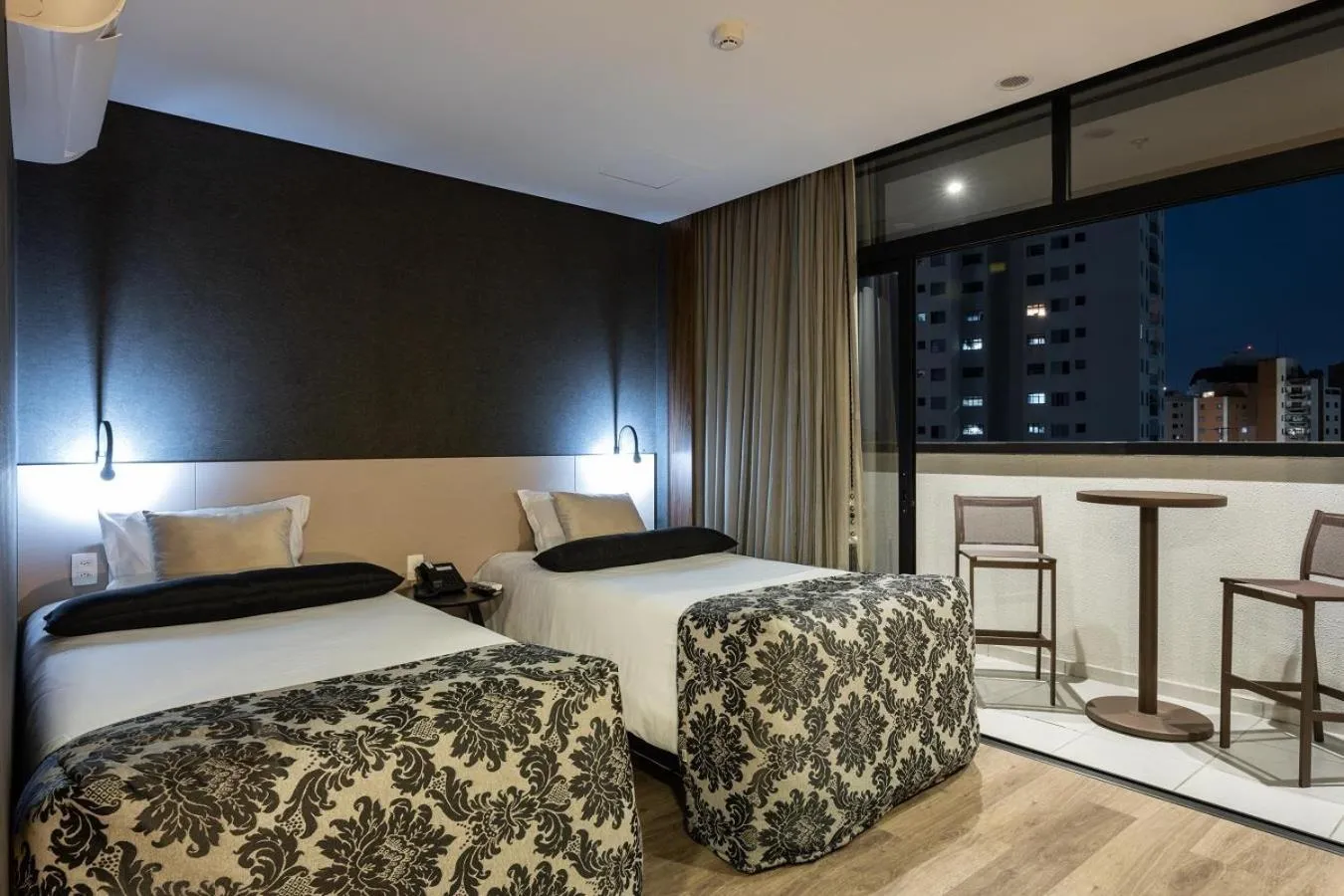 Bedroom, Bed in URBAN by UNU Osasco Hotel