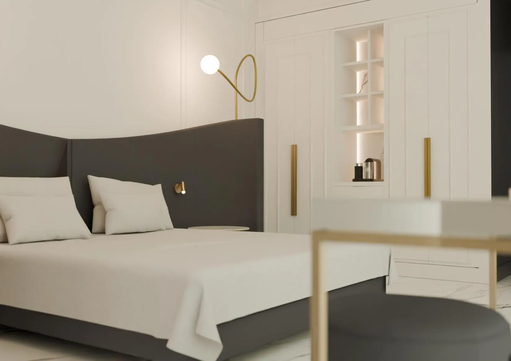 Photo of the whole room, Bed in Majestic Palace Hotel