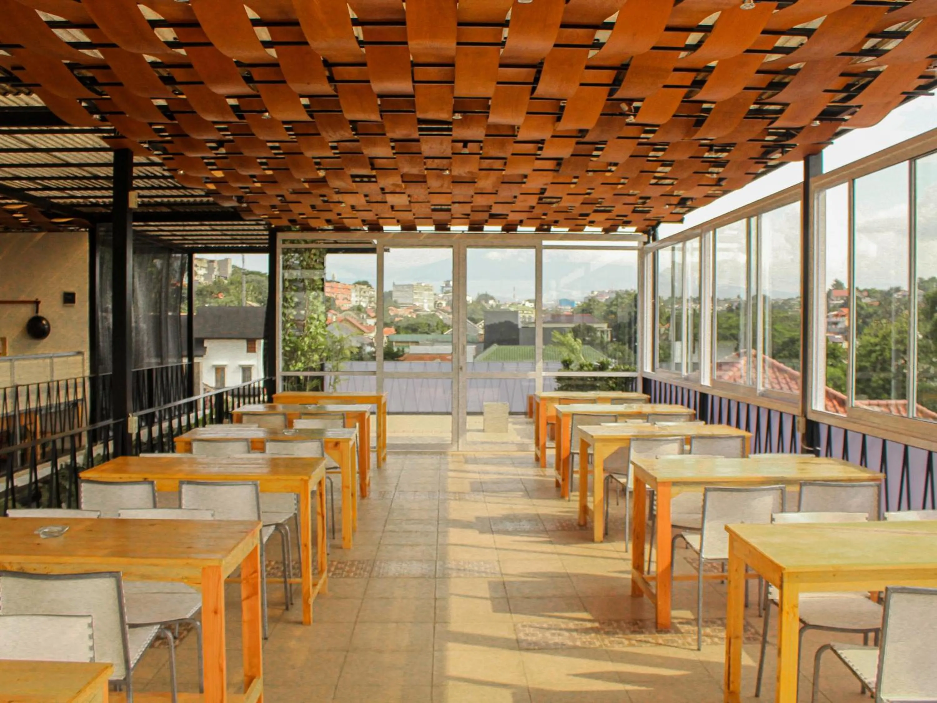 Restaurant/places to eat in Rion Hostel Bogor