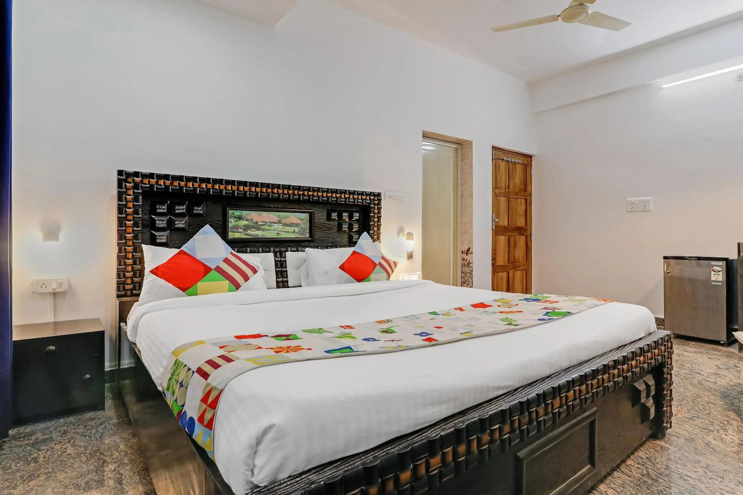 Bedroom, Bed in Hotel O Summer Hill Guest House