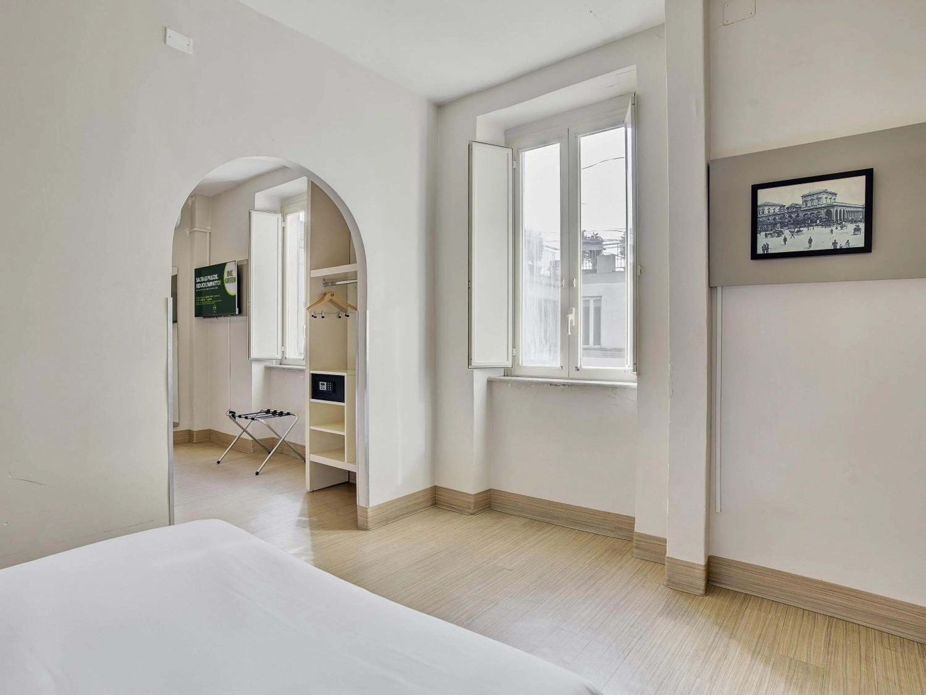 Photo of the whole room, Bed in B&B Hotel Napoli