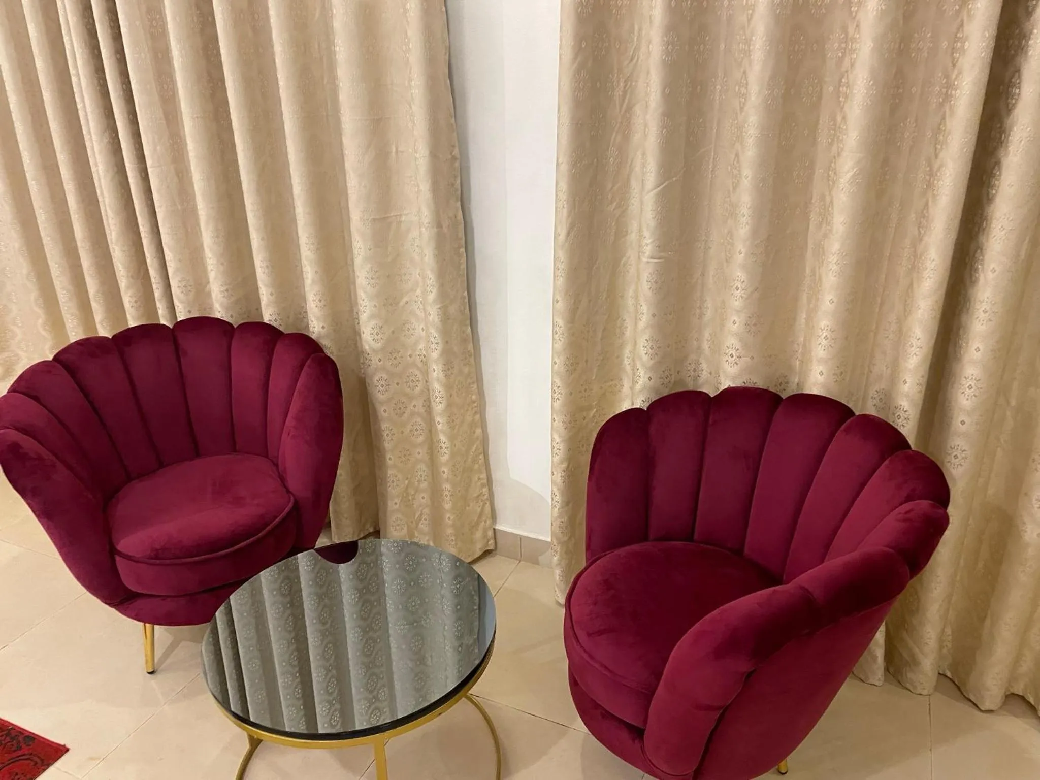 Living room in HOTEL LES ARCADES