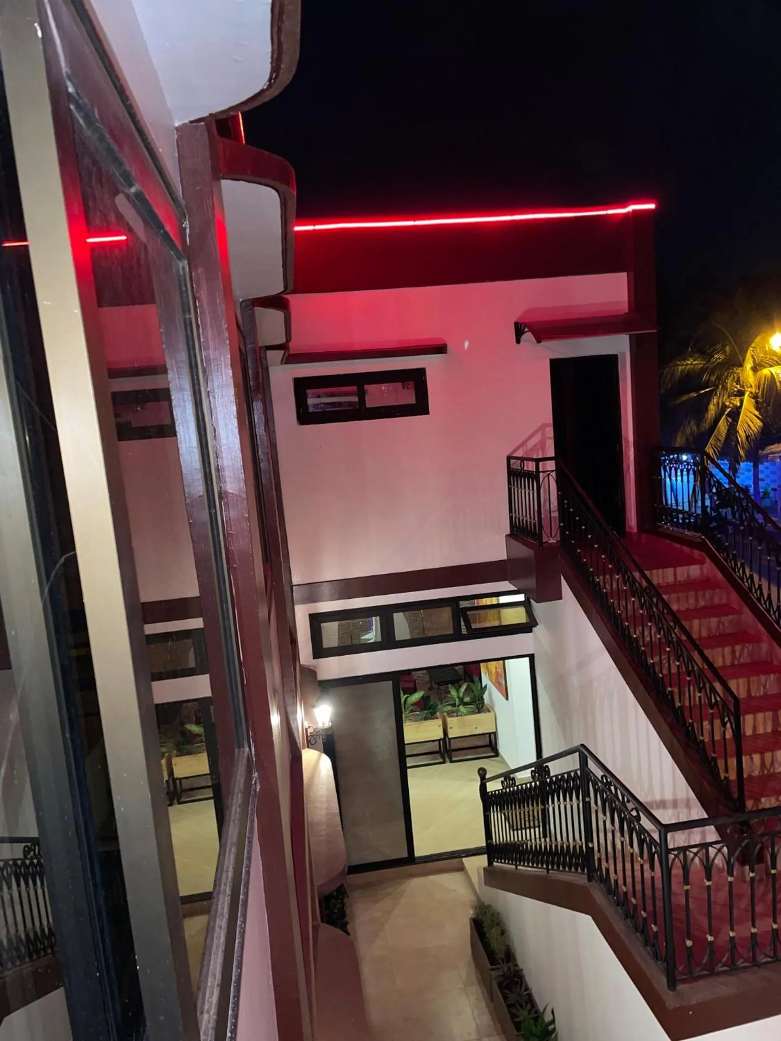 Patio in HOTEL LES ARCADES