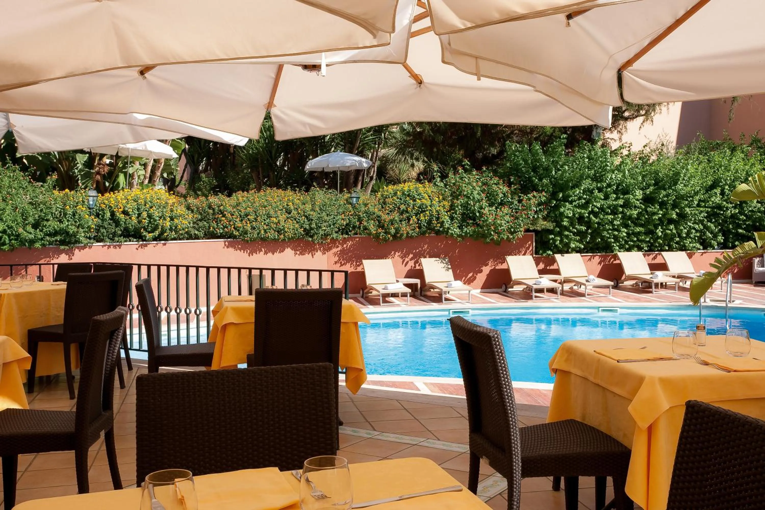 Patio in Imperial Hotel Tramontano