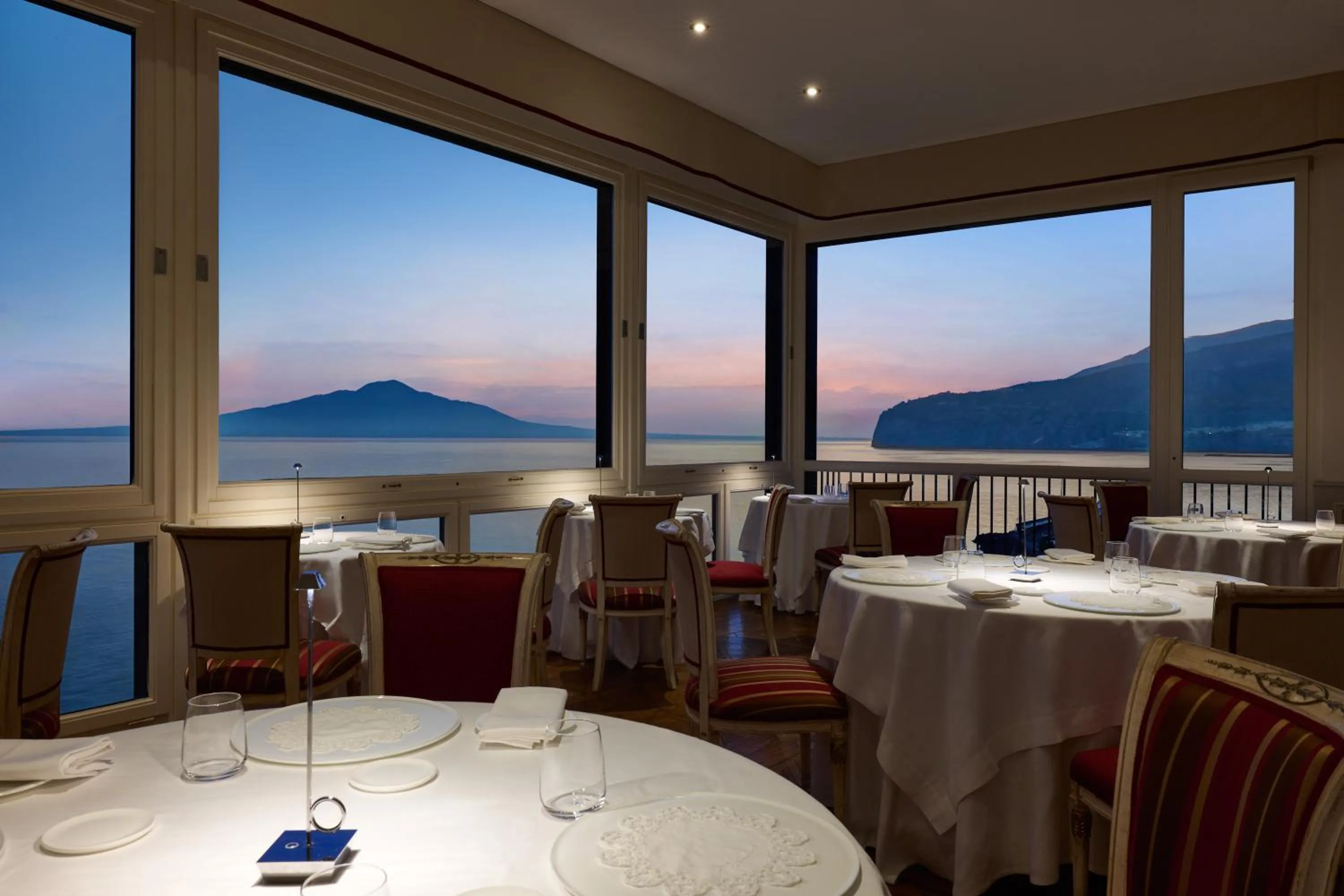 Restaurant/places to eat in Imperial Hotel Tramontano