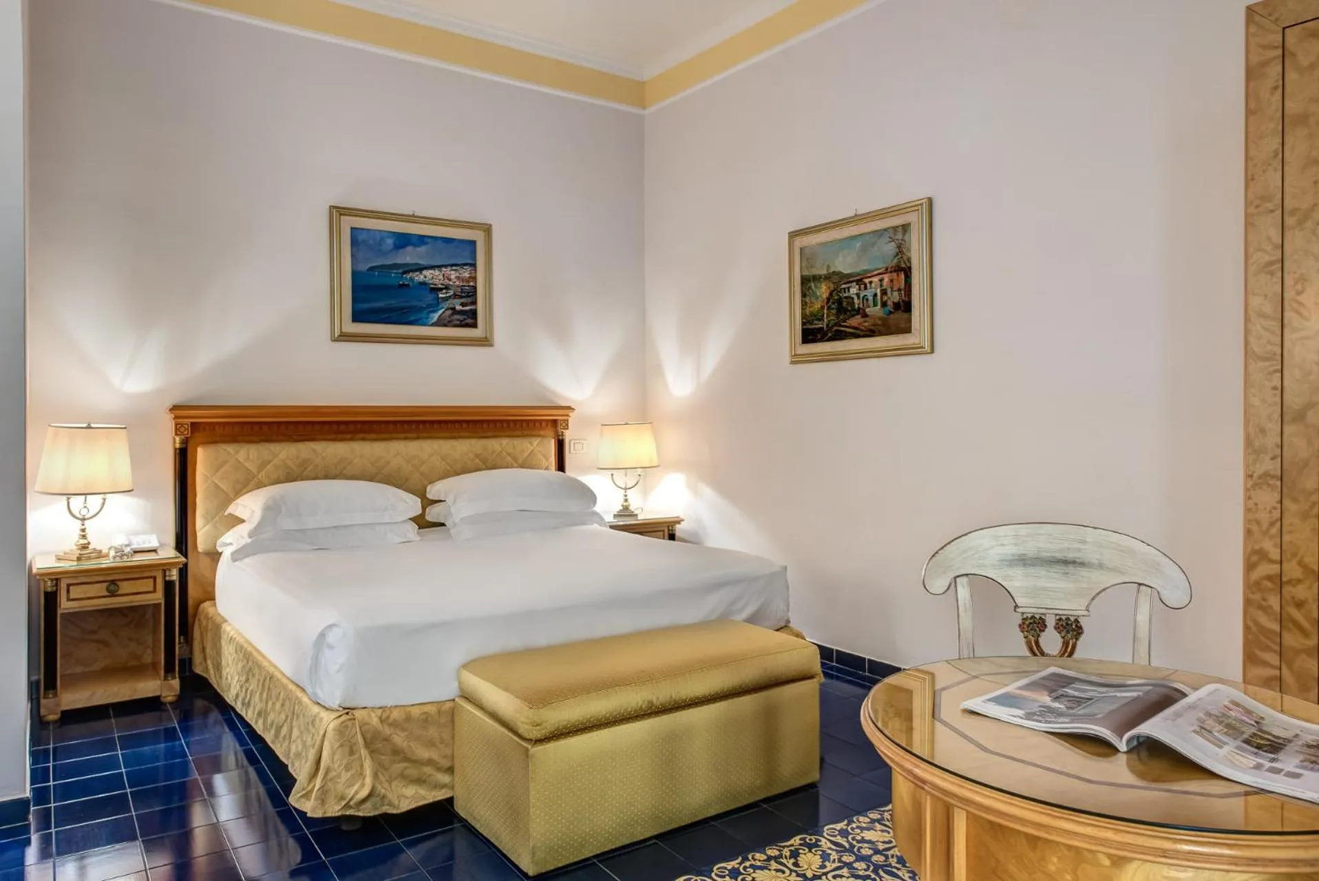 Photo of the whole room, Bed in Imperial Hotel Tramontano