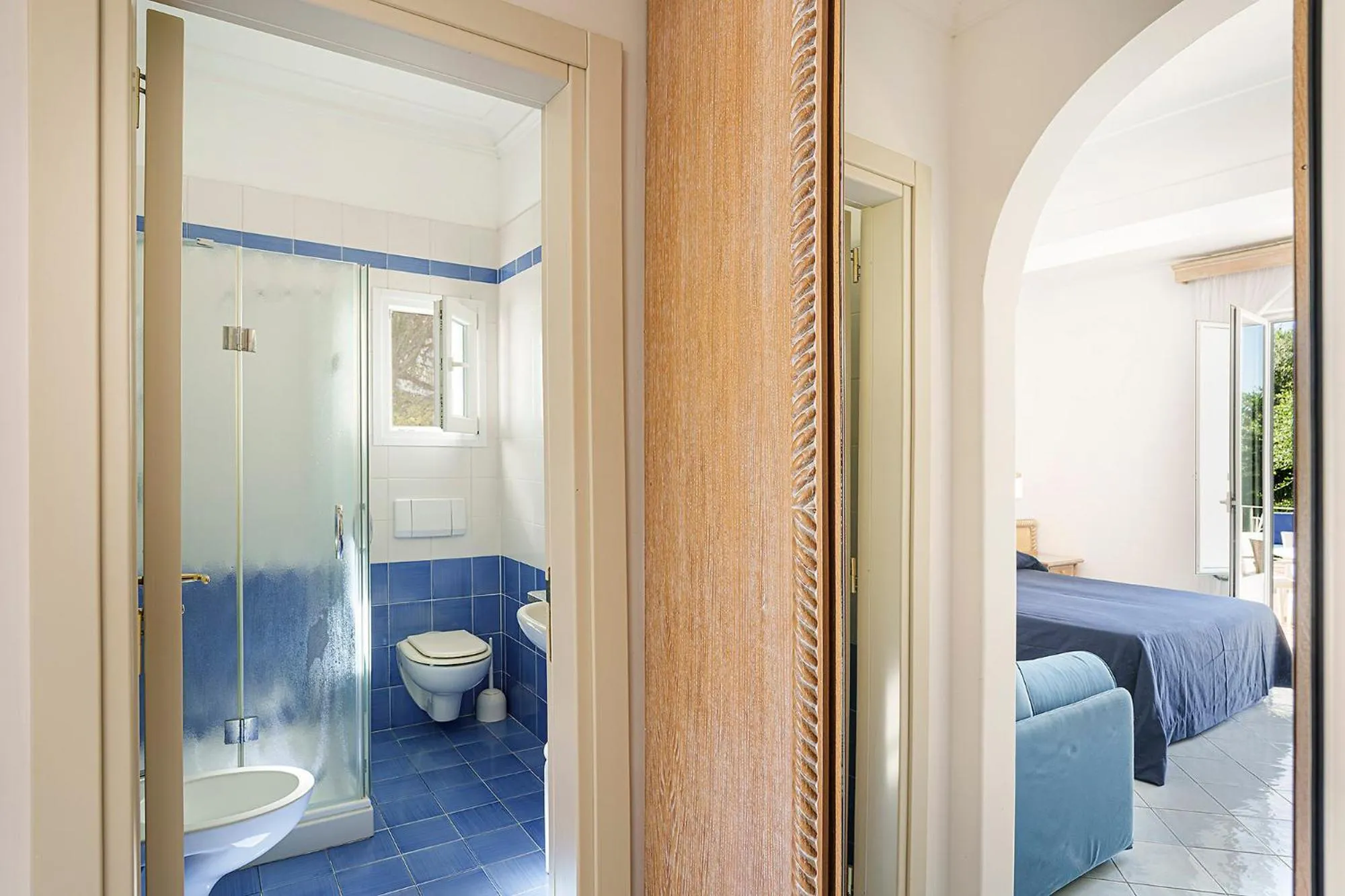 Shower in Hotel Floridiana Terme