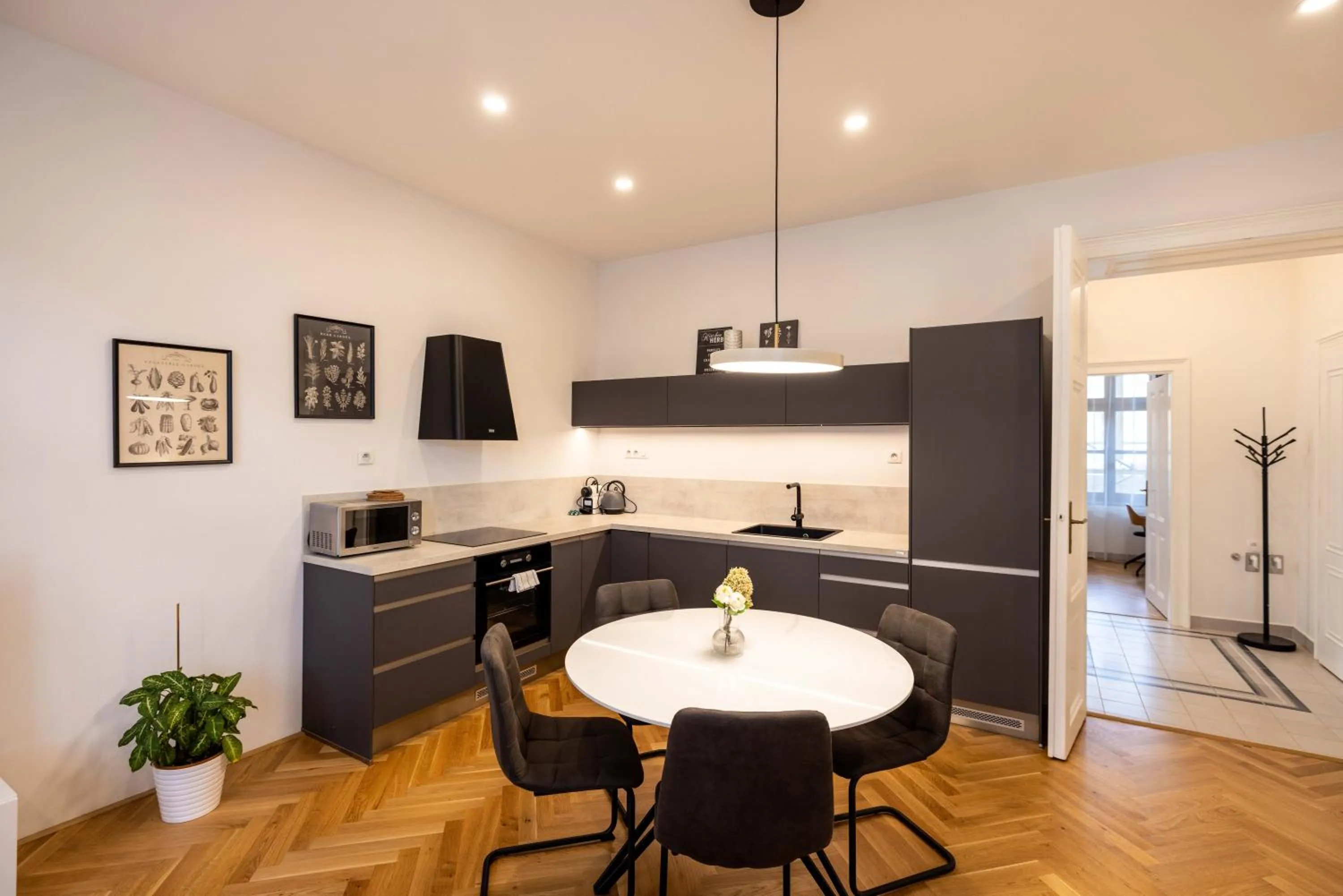 Kitchen or kitchenette in Apartmány Marienhof