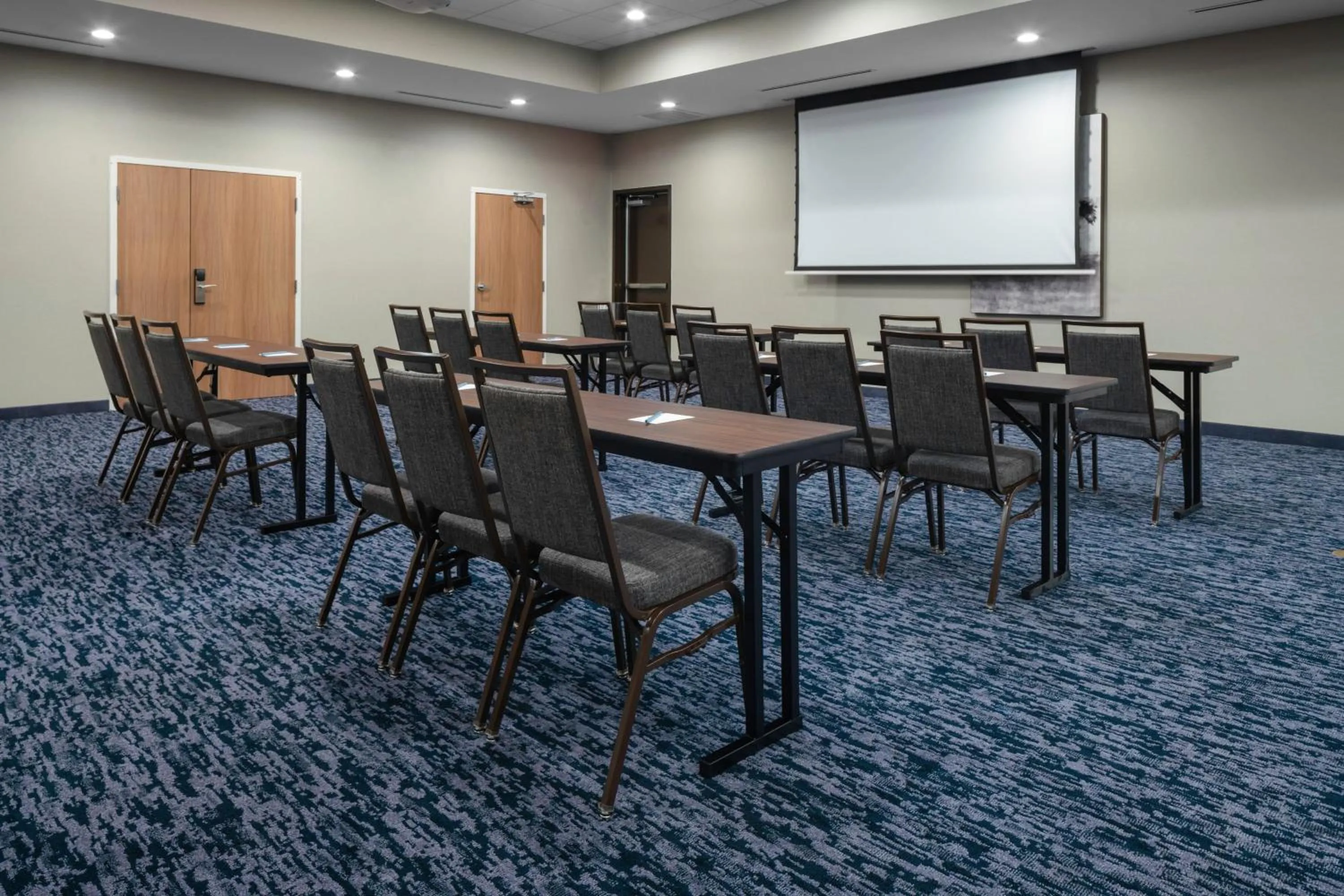 Meeting/conference room in Fairfield Inn & Suites by Marriott Corinth South Denton Area