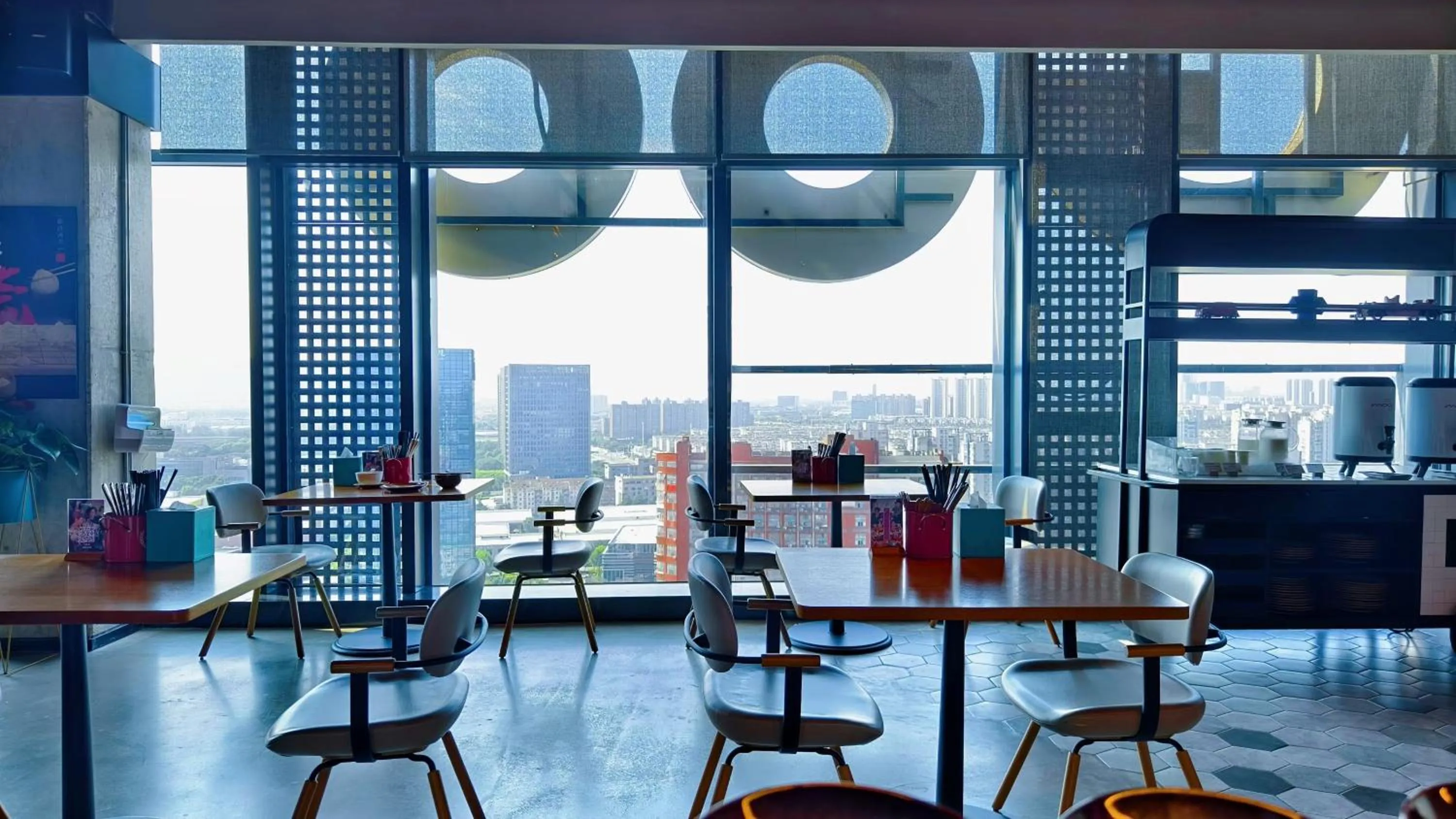 Restaurant/places to eat in Moxy Nanjing Jiangning