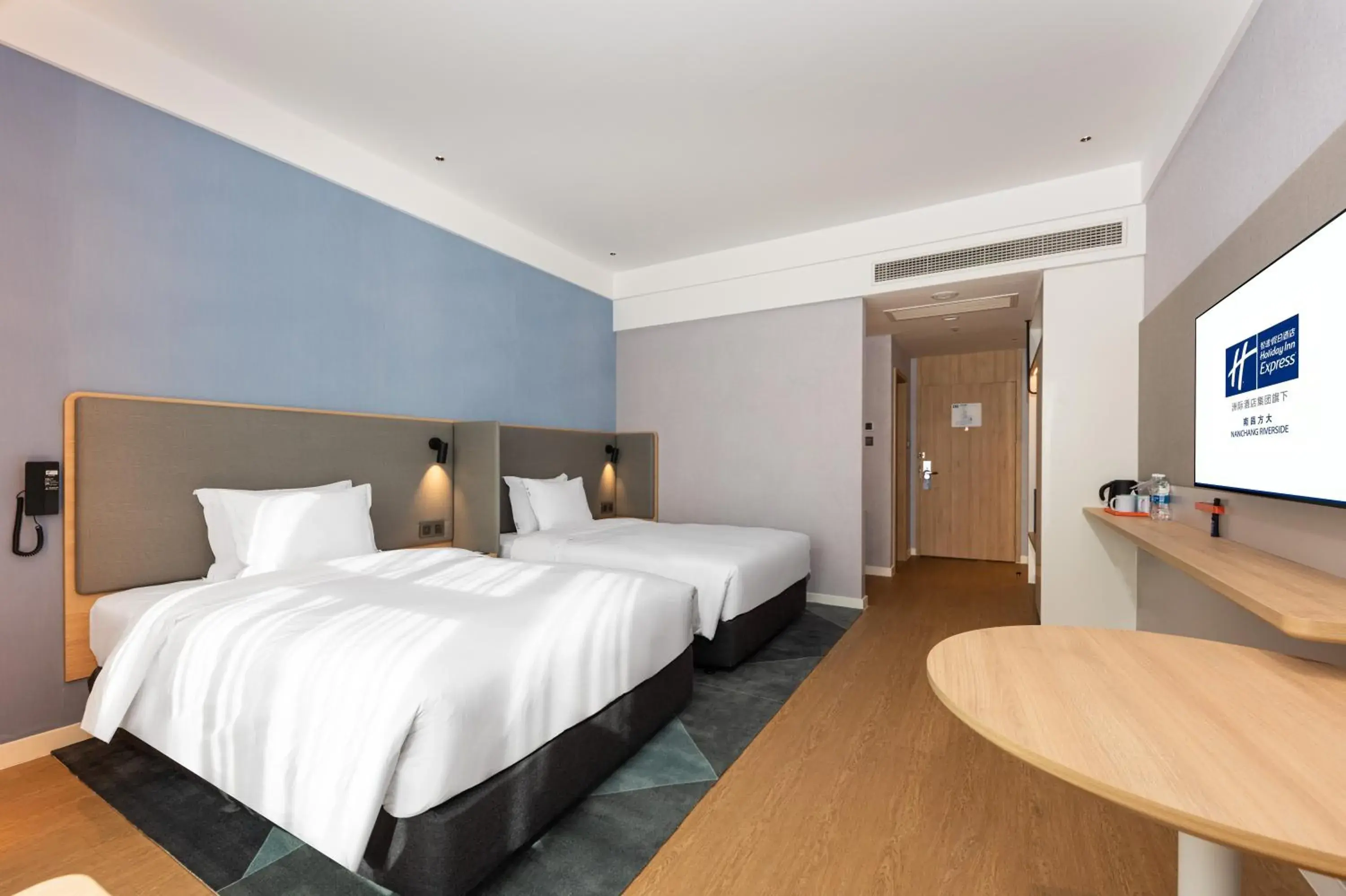 Standard Twin Room in Holiday Inn Express Nanchang Riverside by IHG Standard Twin Room in Holiday Inn Express Nanchang Riverside by IHG
