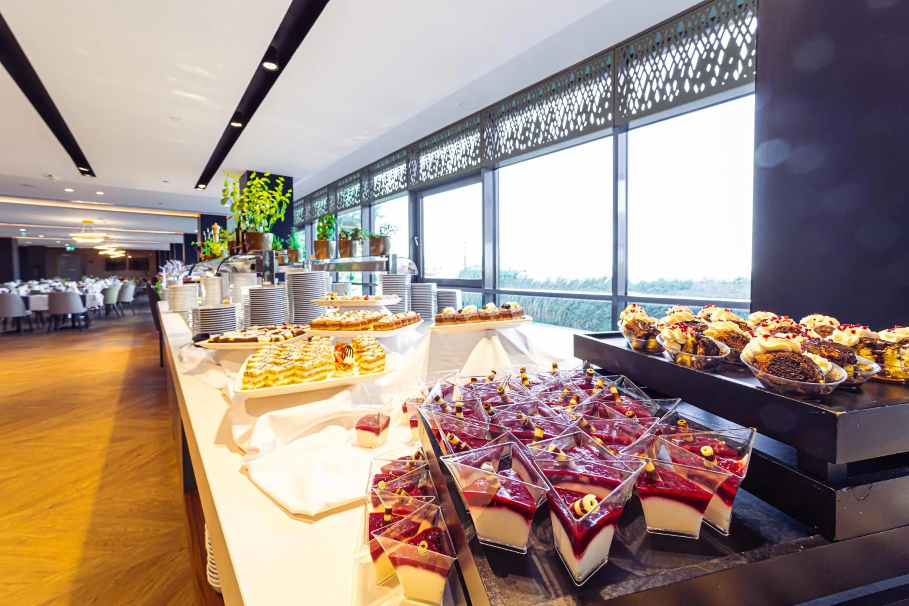 Restaurant/places to eat in Hotel Helikon, Keszthely