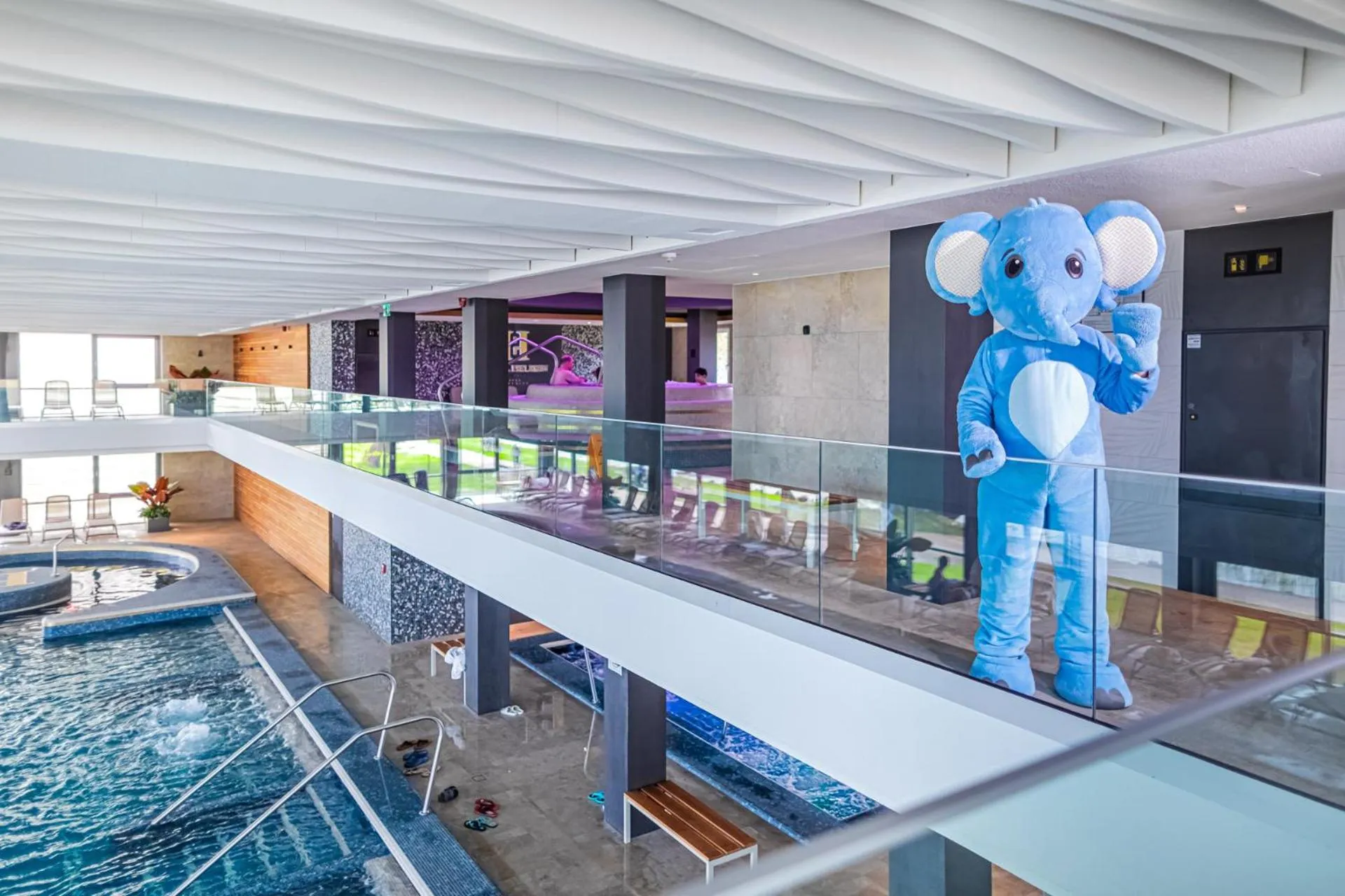 Swimming pool in Hotel Helikon, Keszthely