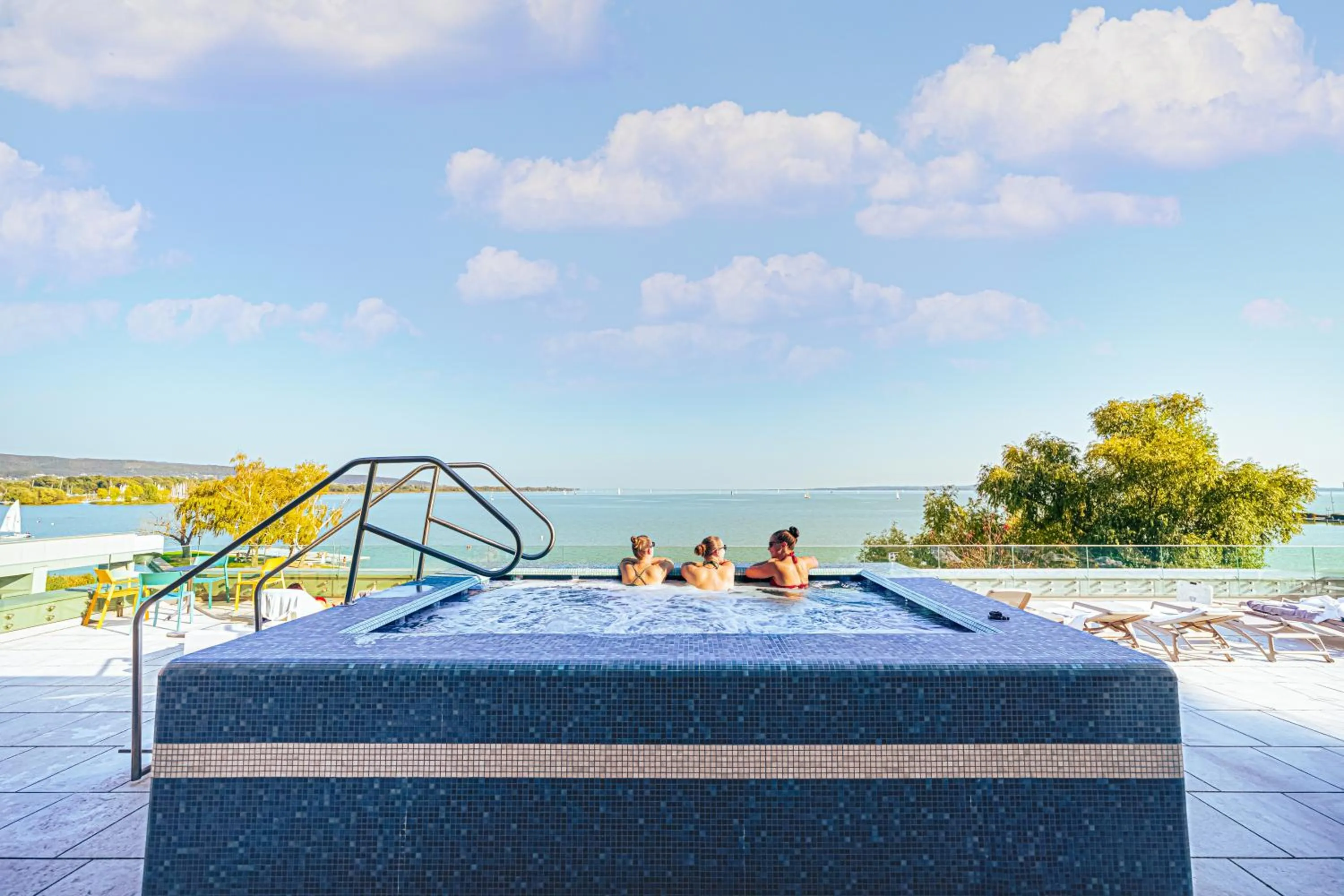 Hot Tub in Hotel Helikon, Keszthely