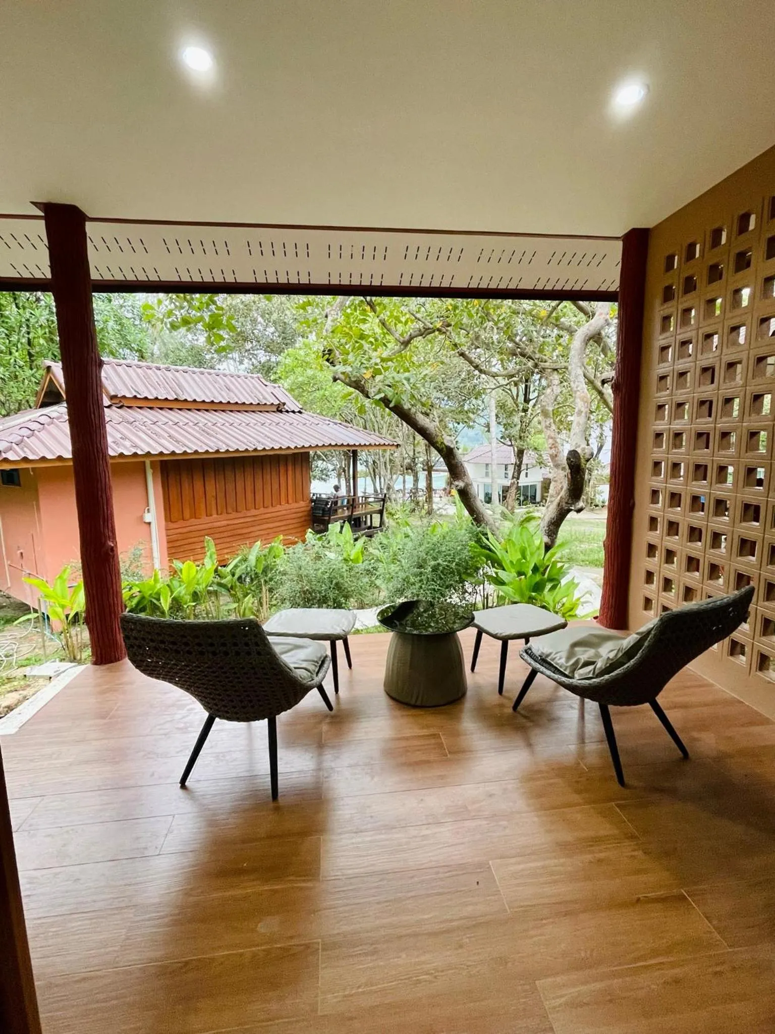 Marina Resort Koh Phayam Ranong