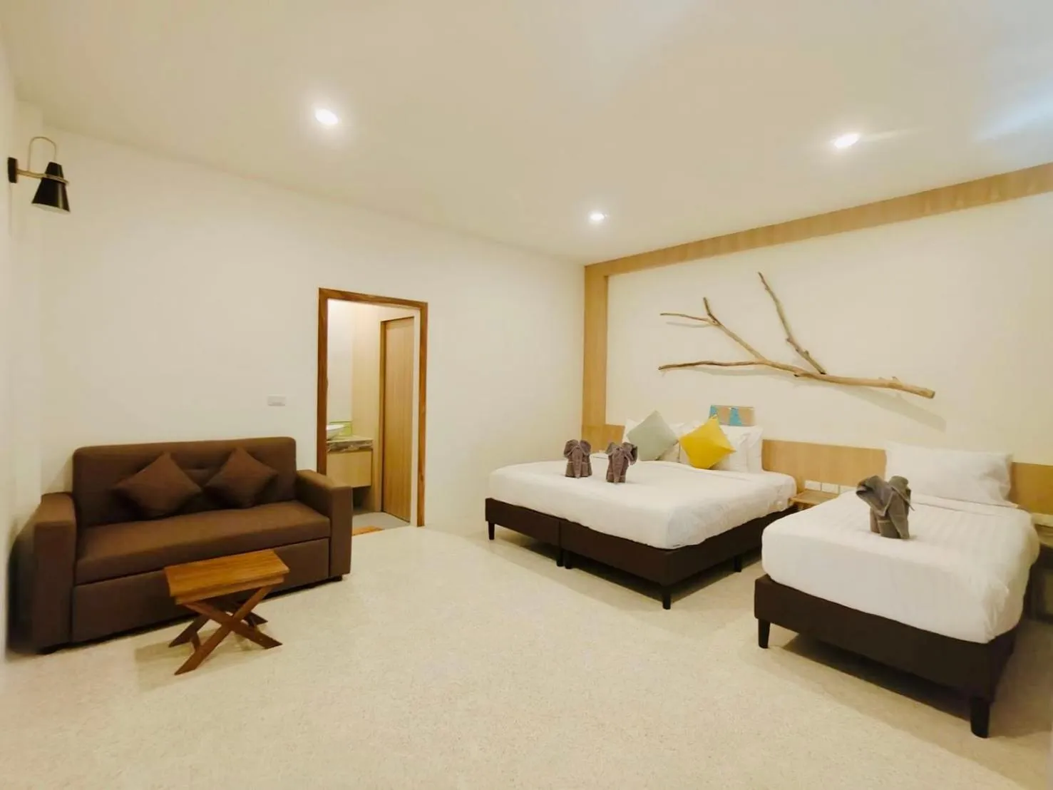 Bed in Marina Resort Koh Phayam Ranong