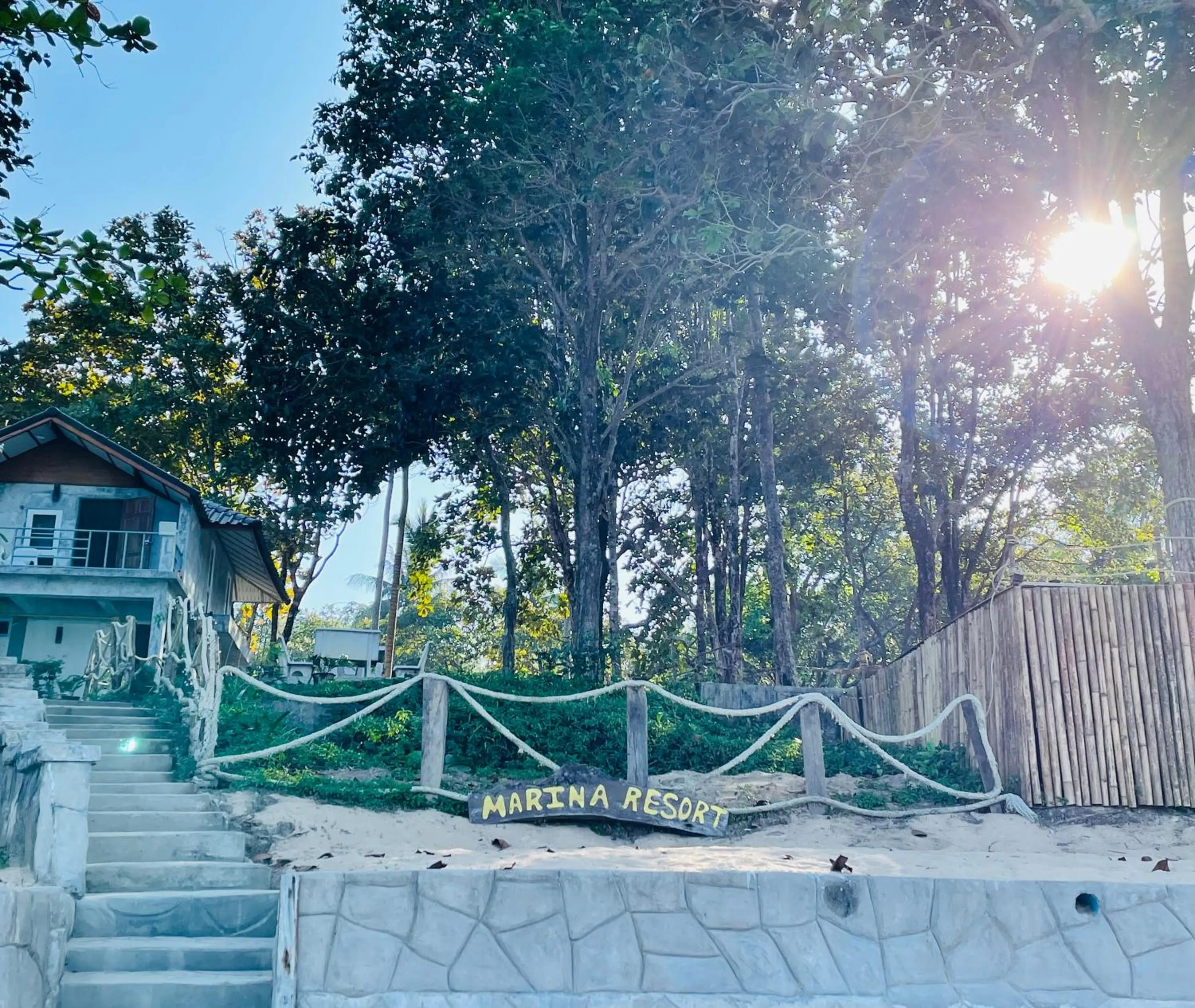 Marina Resort Koh Phayam Ranong