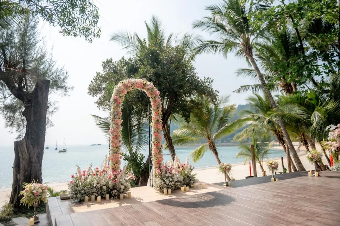 Marina Resort Koh Phayam Ranong