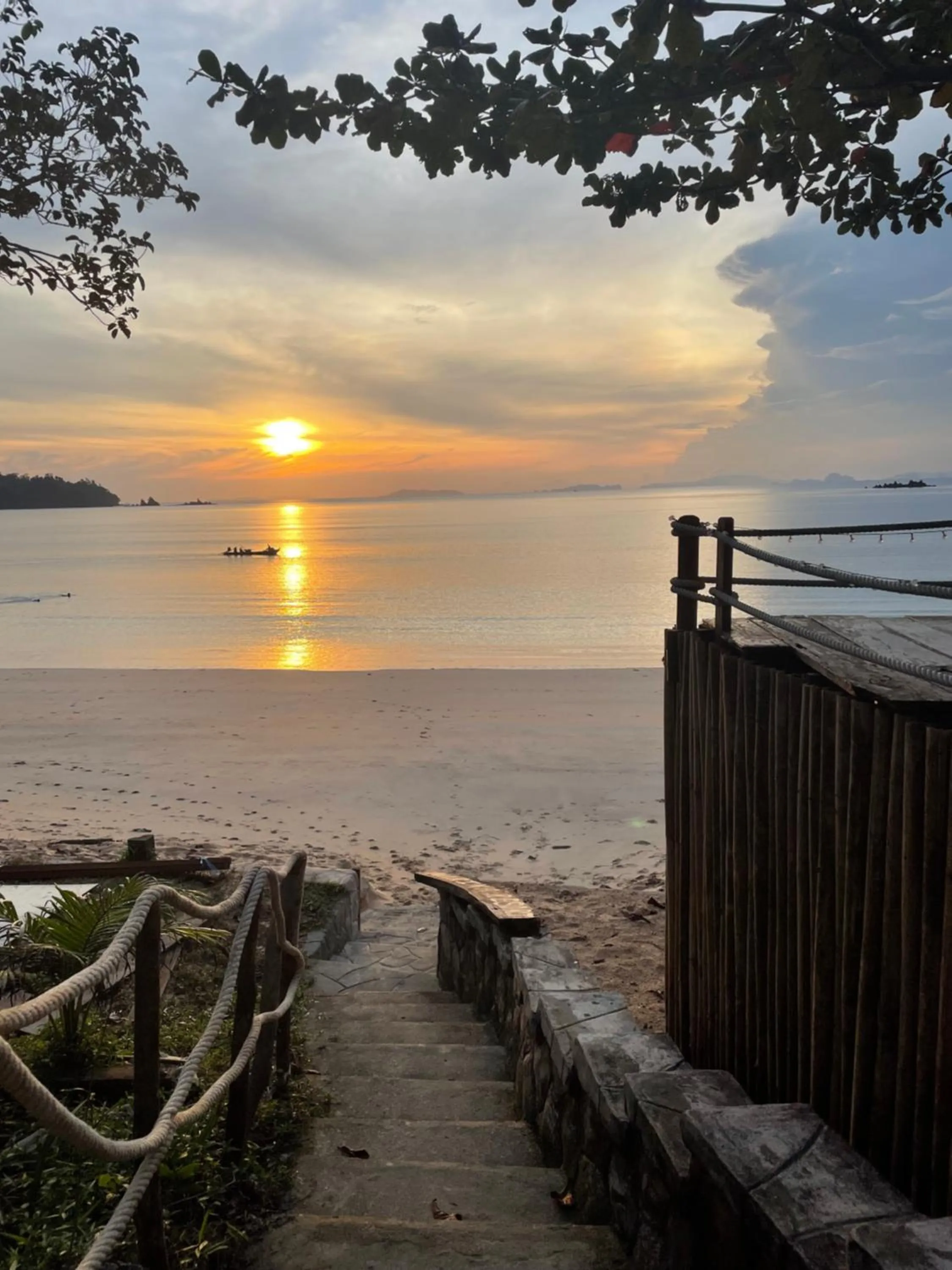 Marina Resort Koh Phayam Ranong