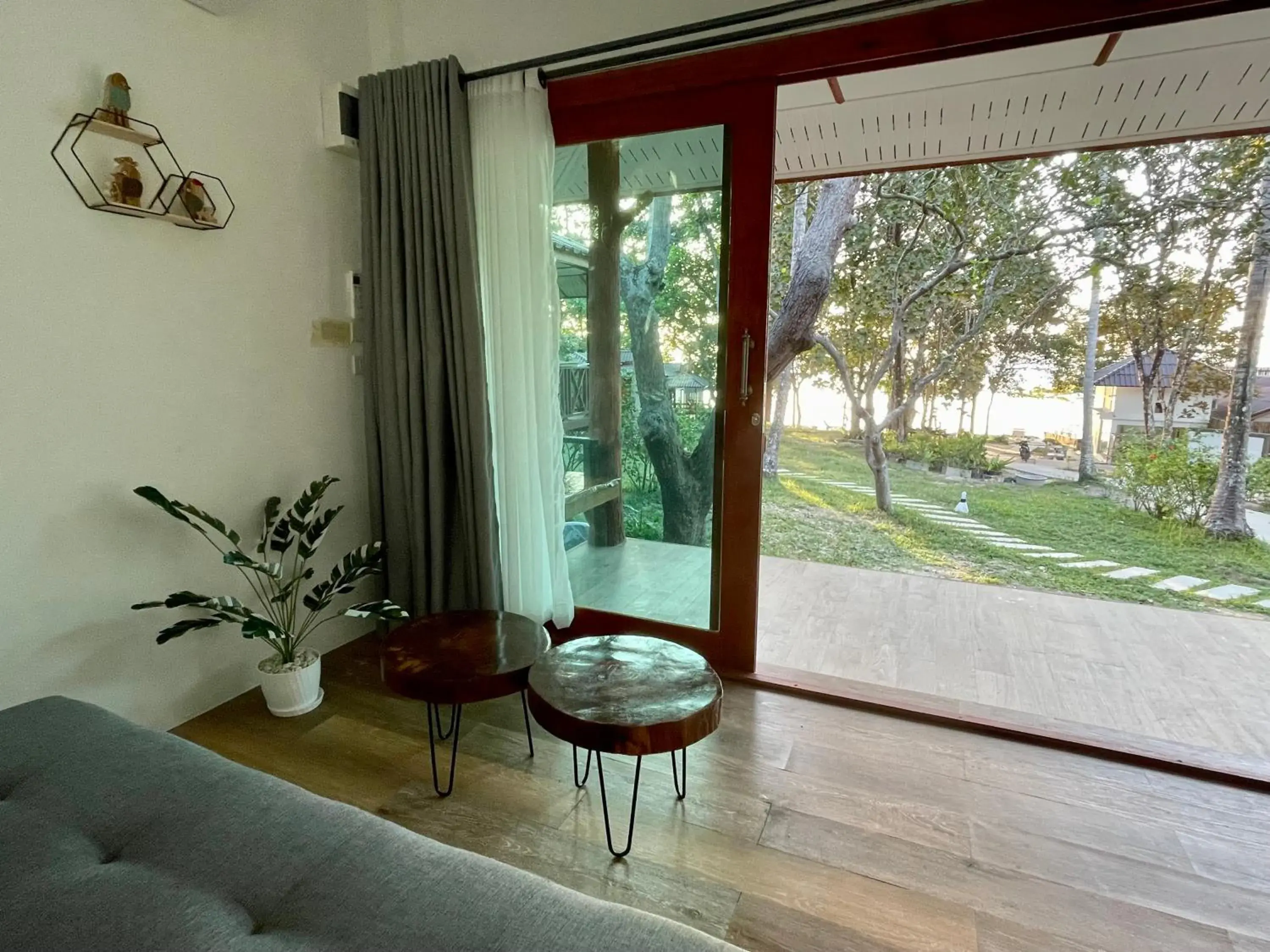 King Suite with Sea View in Marina Resort Koh Phayam Ranong King Suite with Sea View in Marina Resort Koh Phayam Ranong