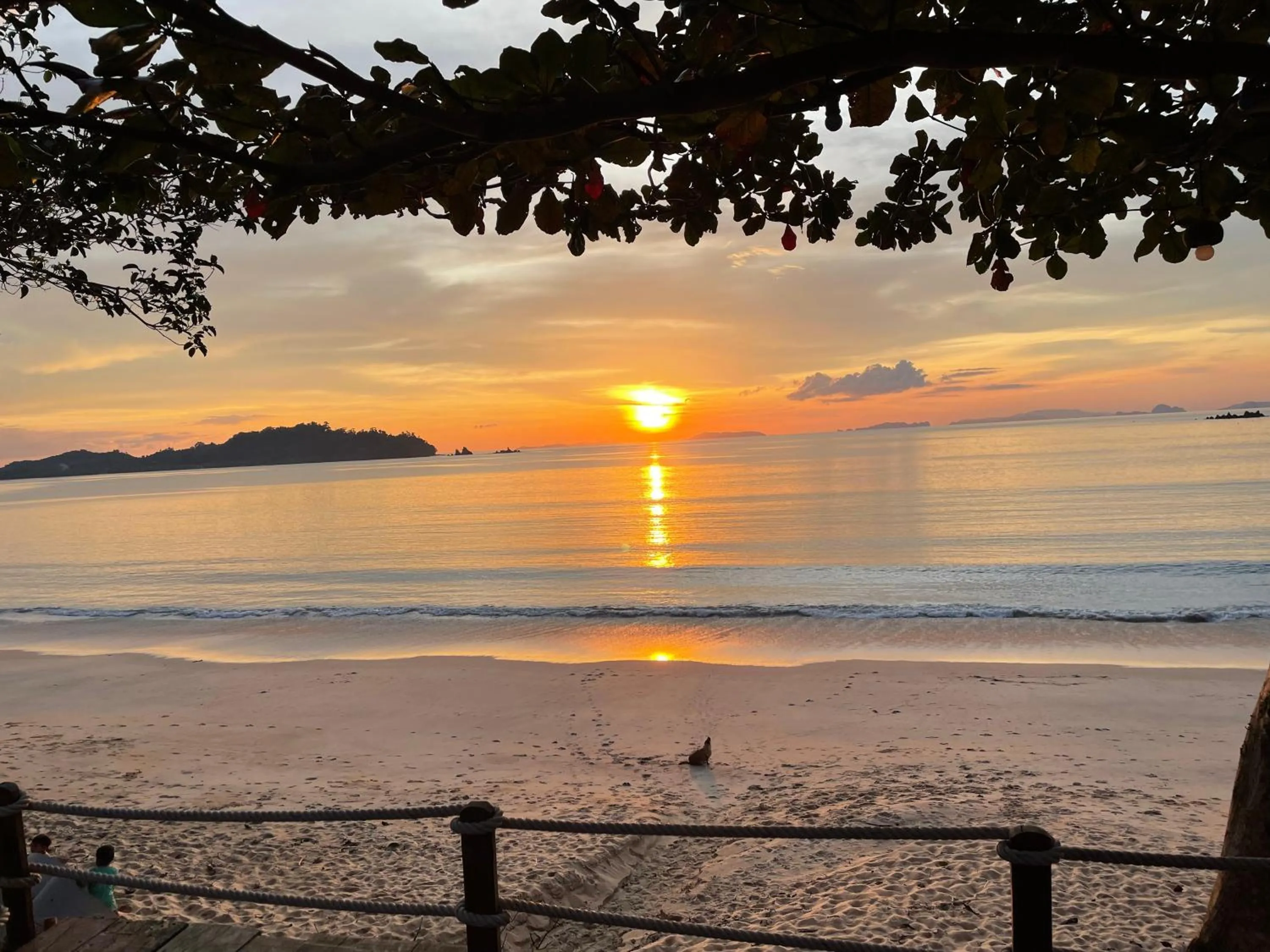 Marina Resort Koh Phayam Ranong