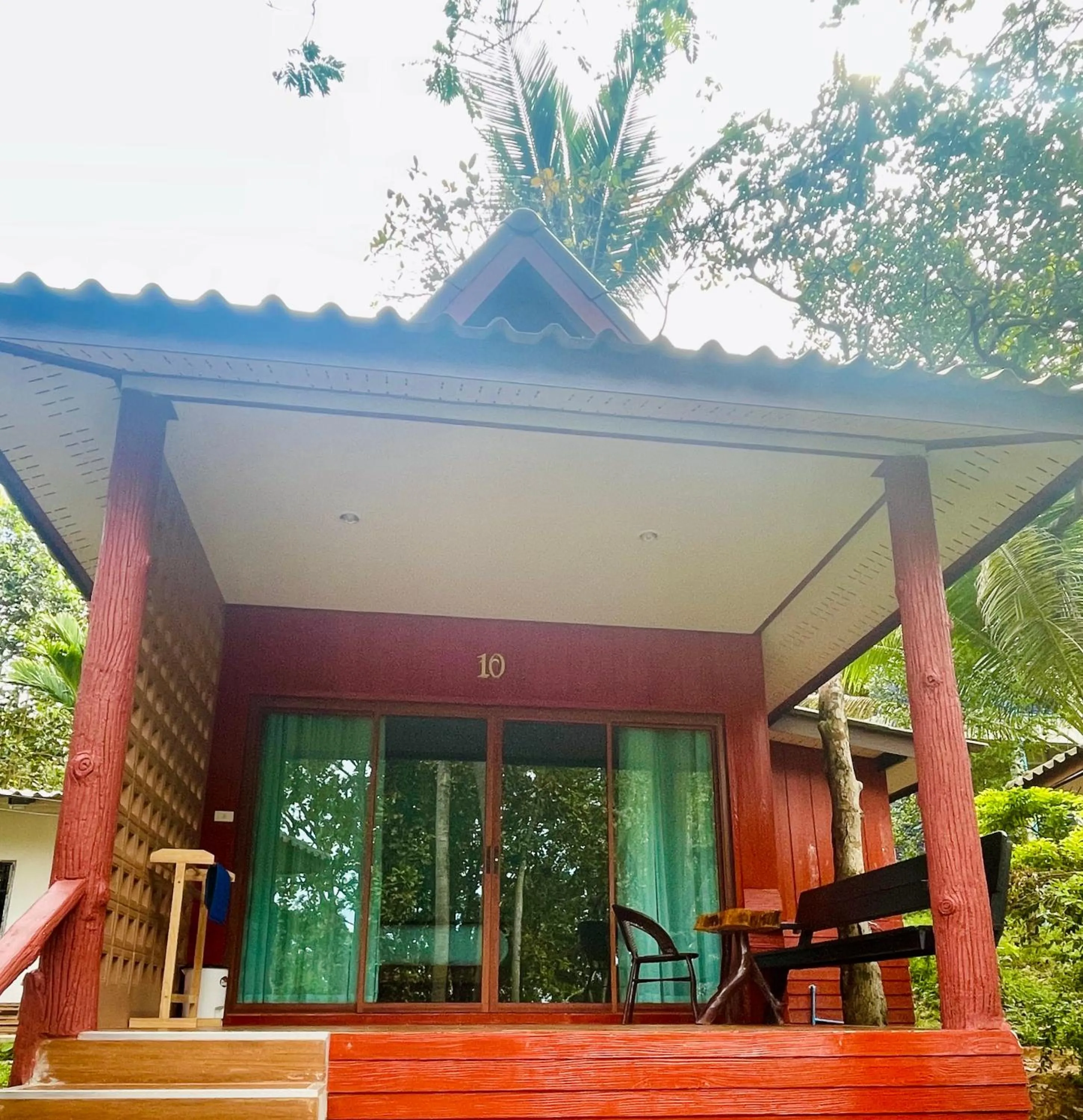 Marina Resort Koh Phayam Ranong