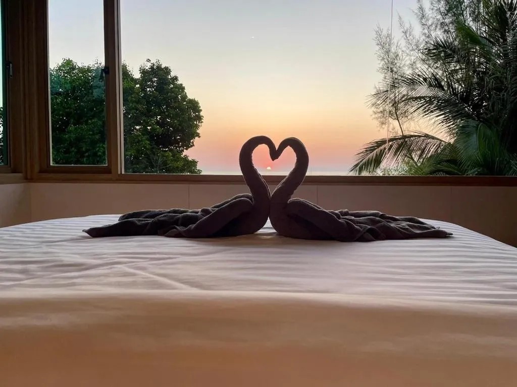 Bed in Marina Resort Koh Phayam Ranong