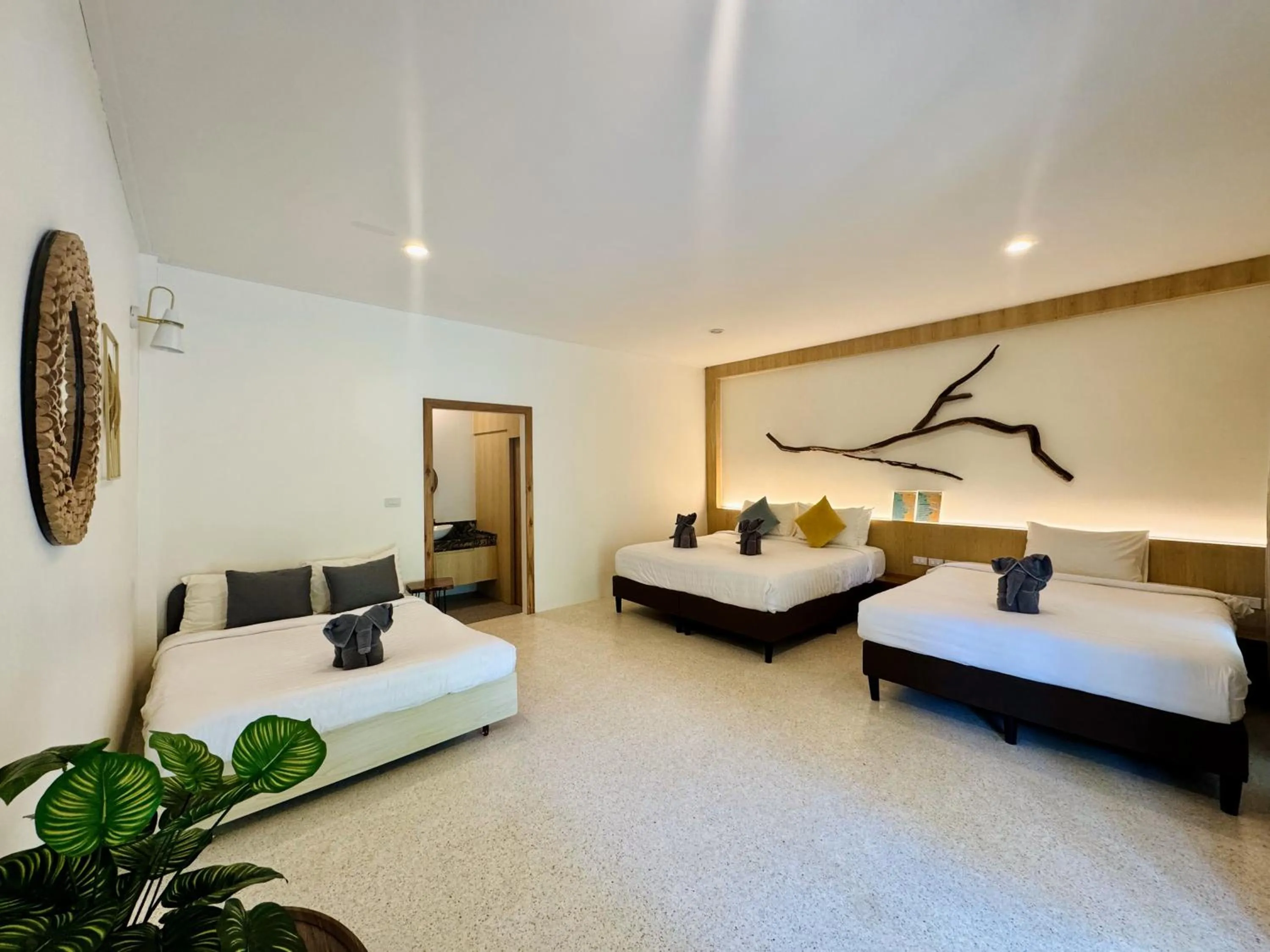 Bed in Marina Resort Koh Phayam Ranong