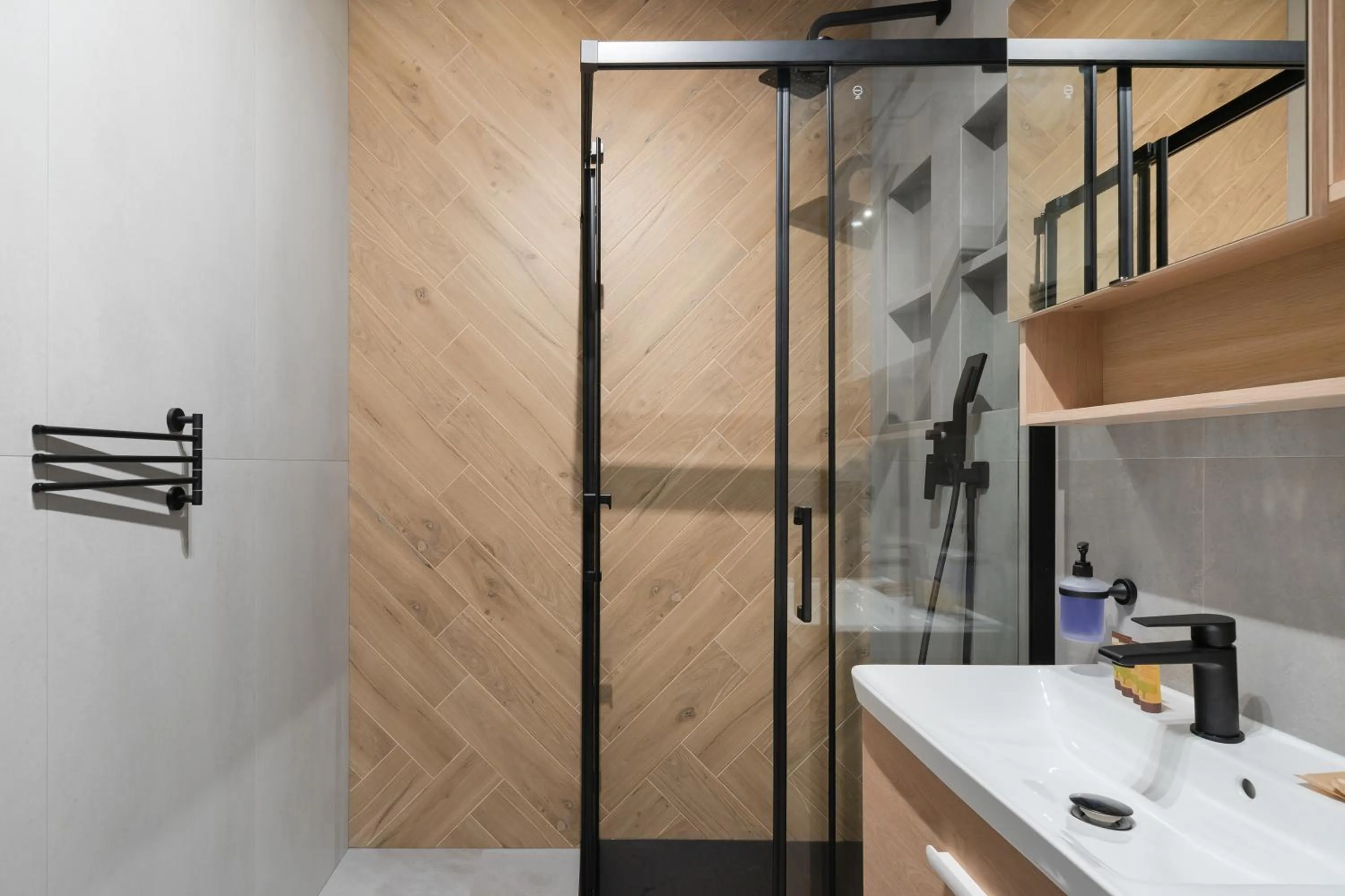 Symphony Modern Tower Apartamenty