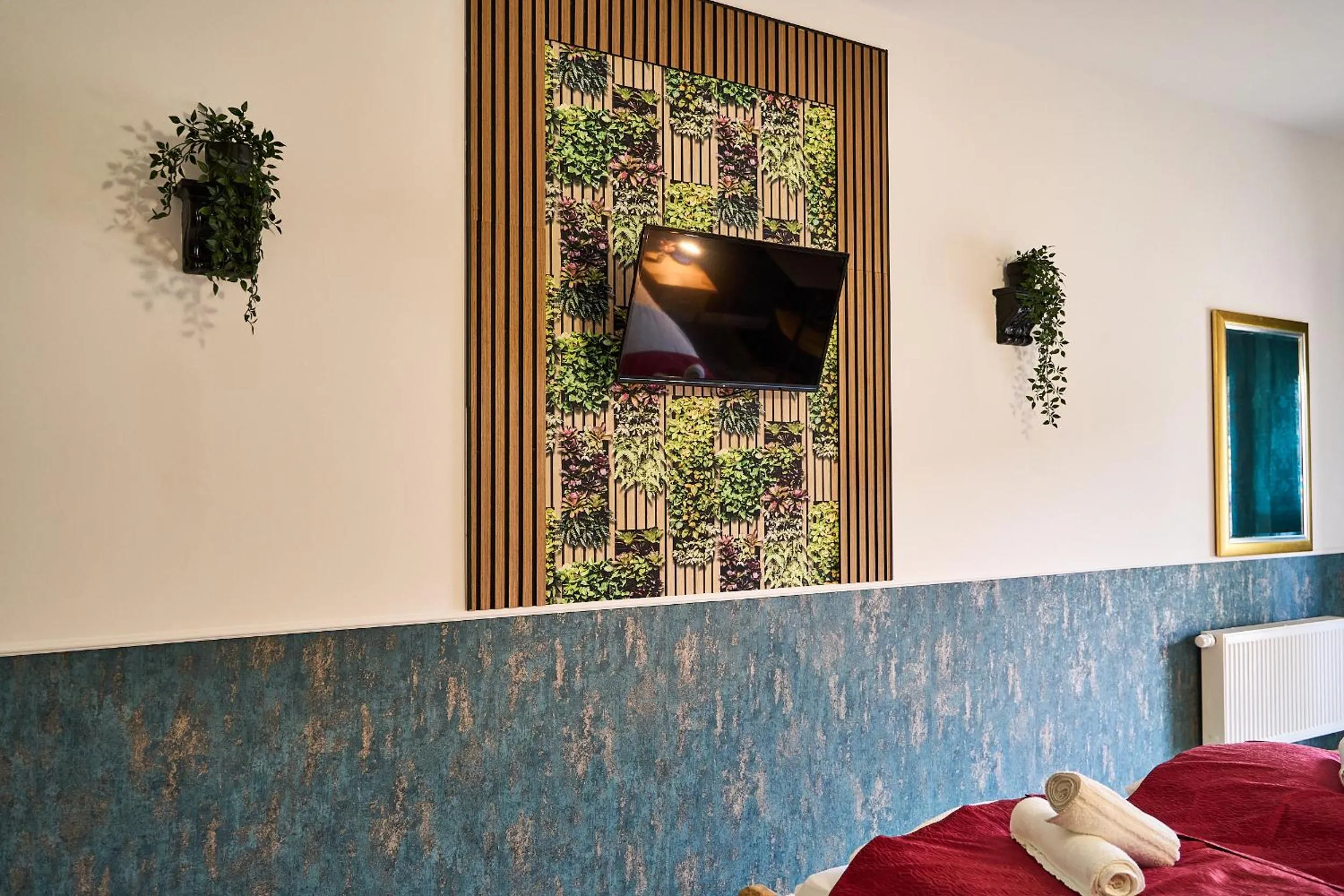 TV and multimedia, Bed in Hotel Maximo