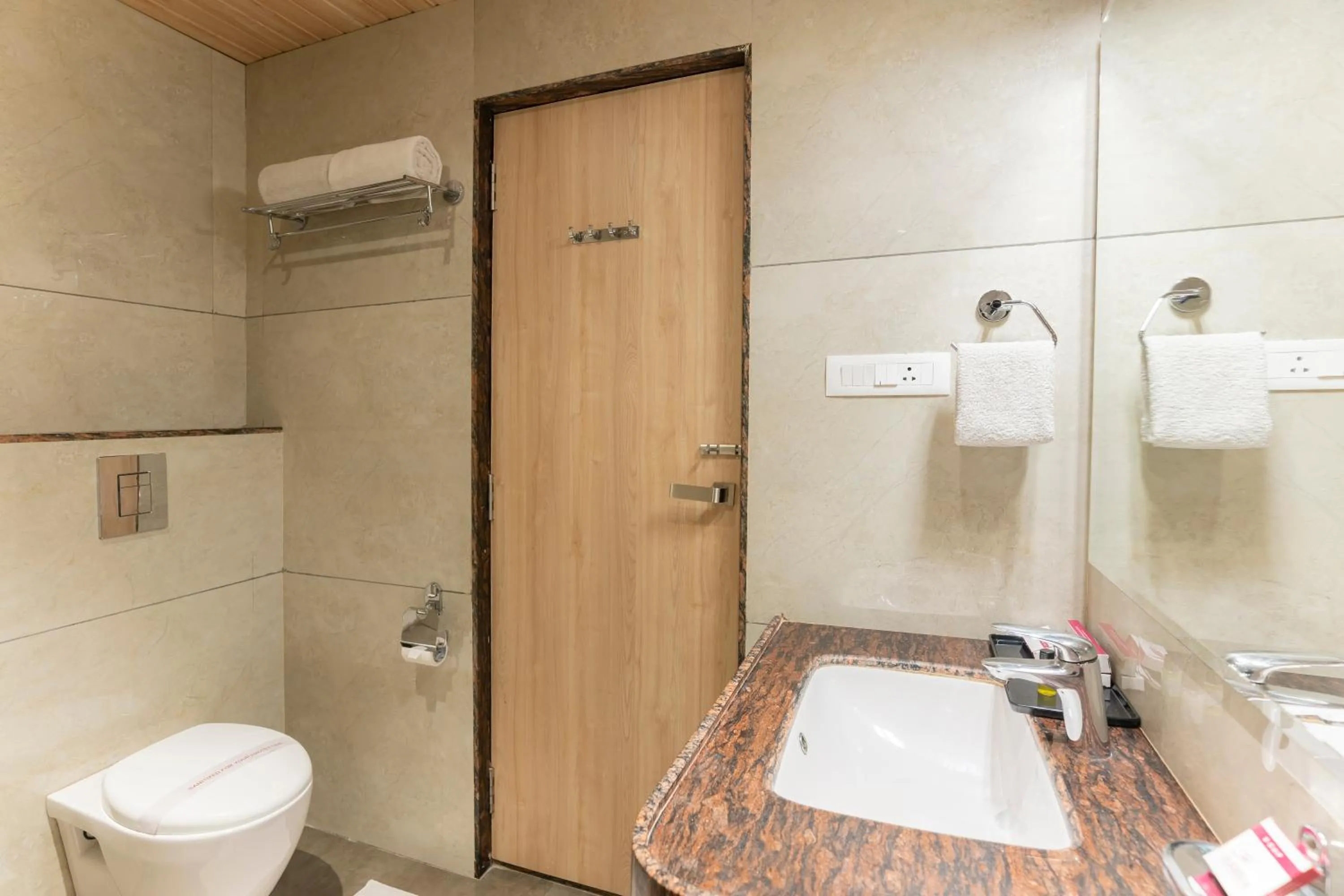 Bathroom in Hotel Lilichham