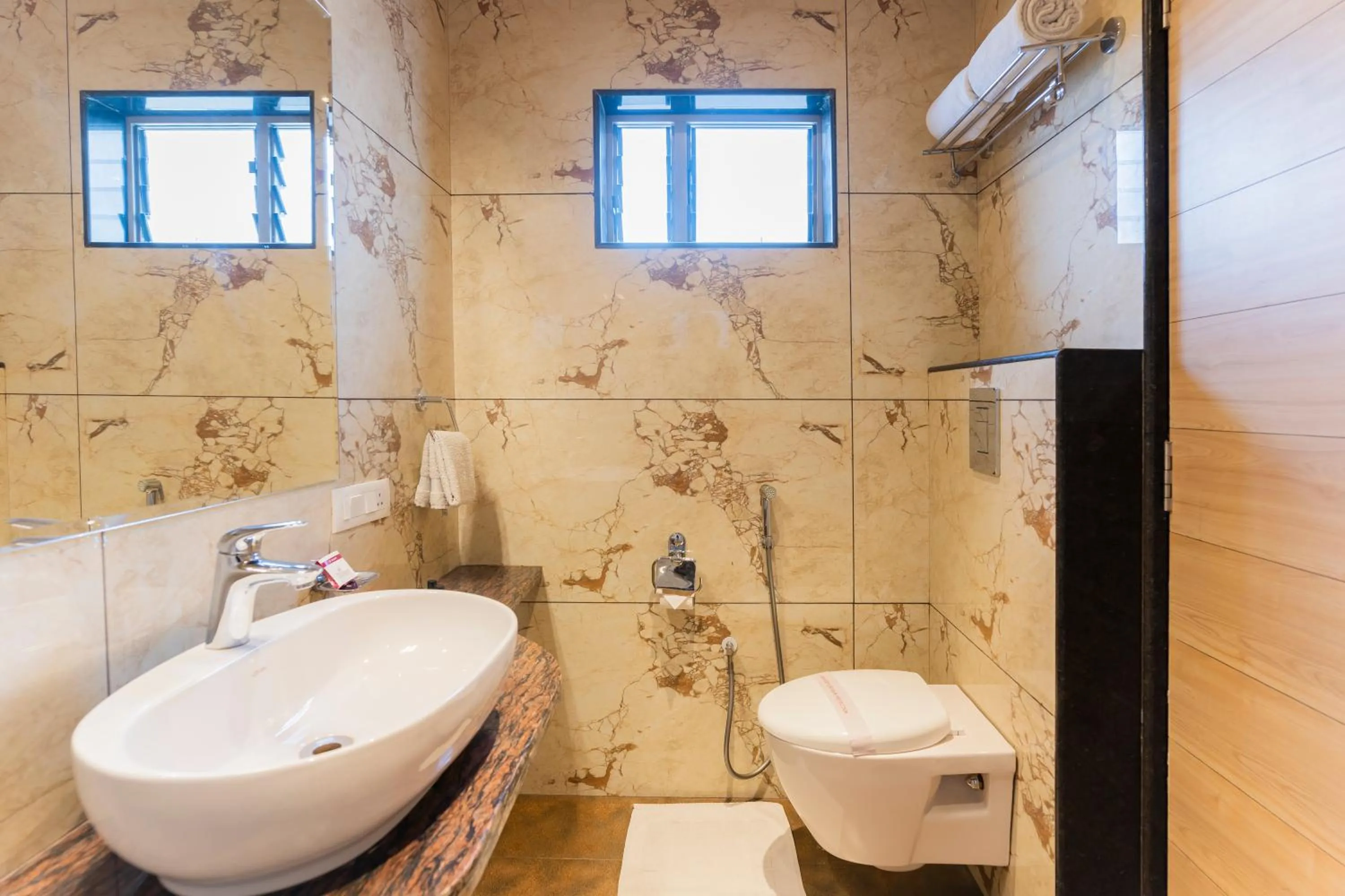 Shower in Hotel Lilichham