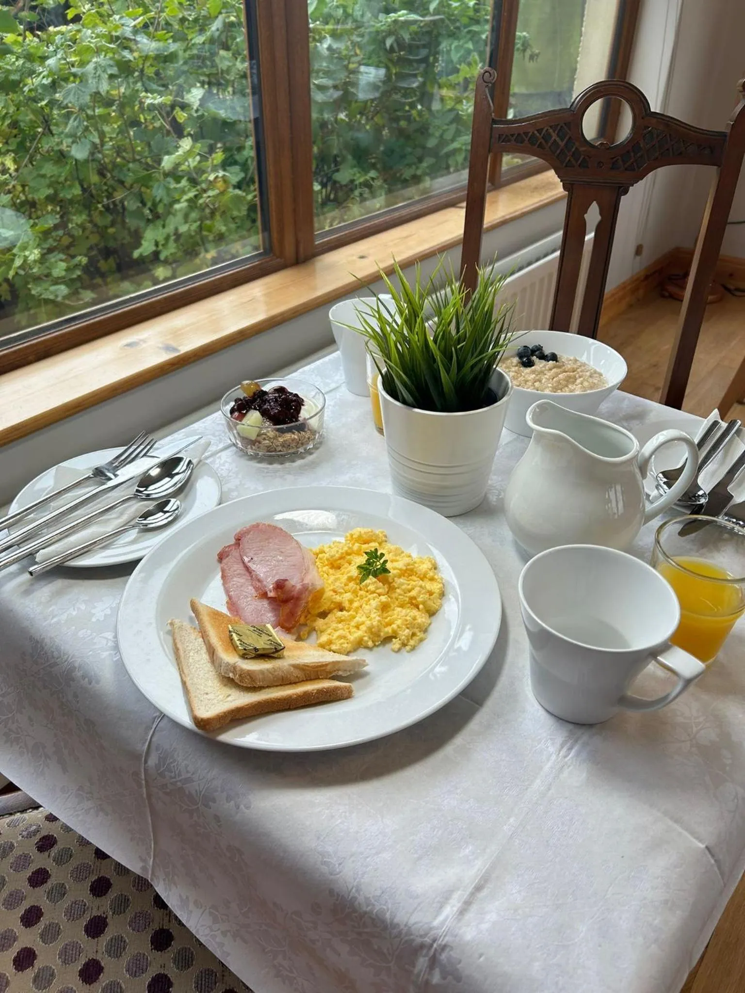 Food and drinks in Dunhill Cottage B&B