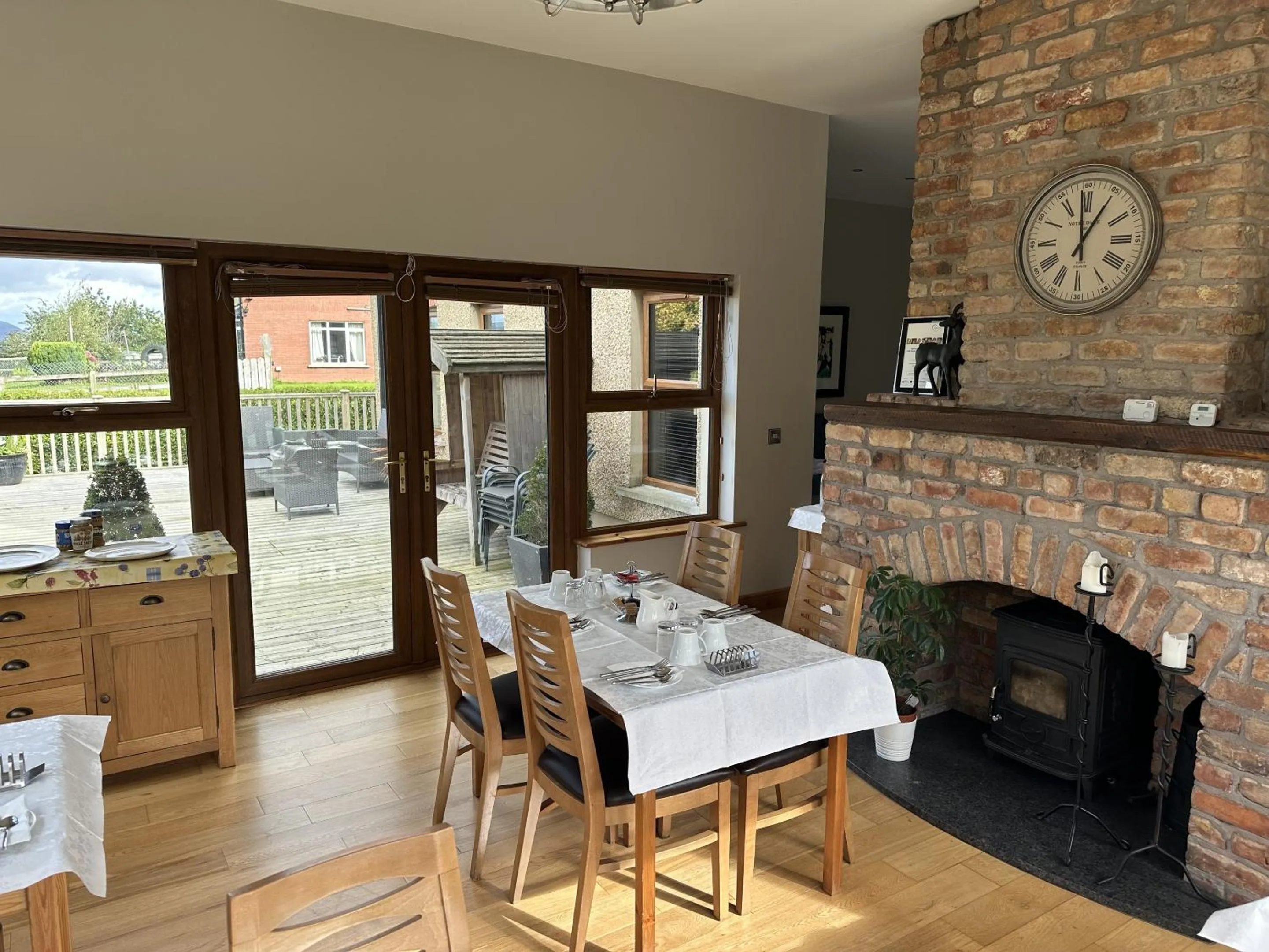 Dining area in Dunhill Cottage B&B
