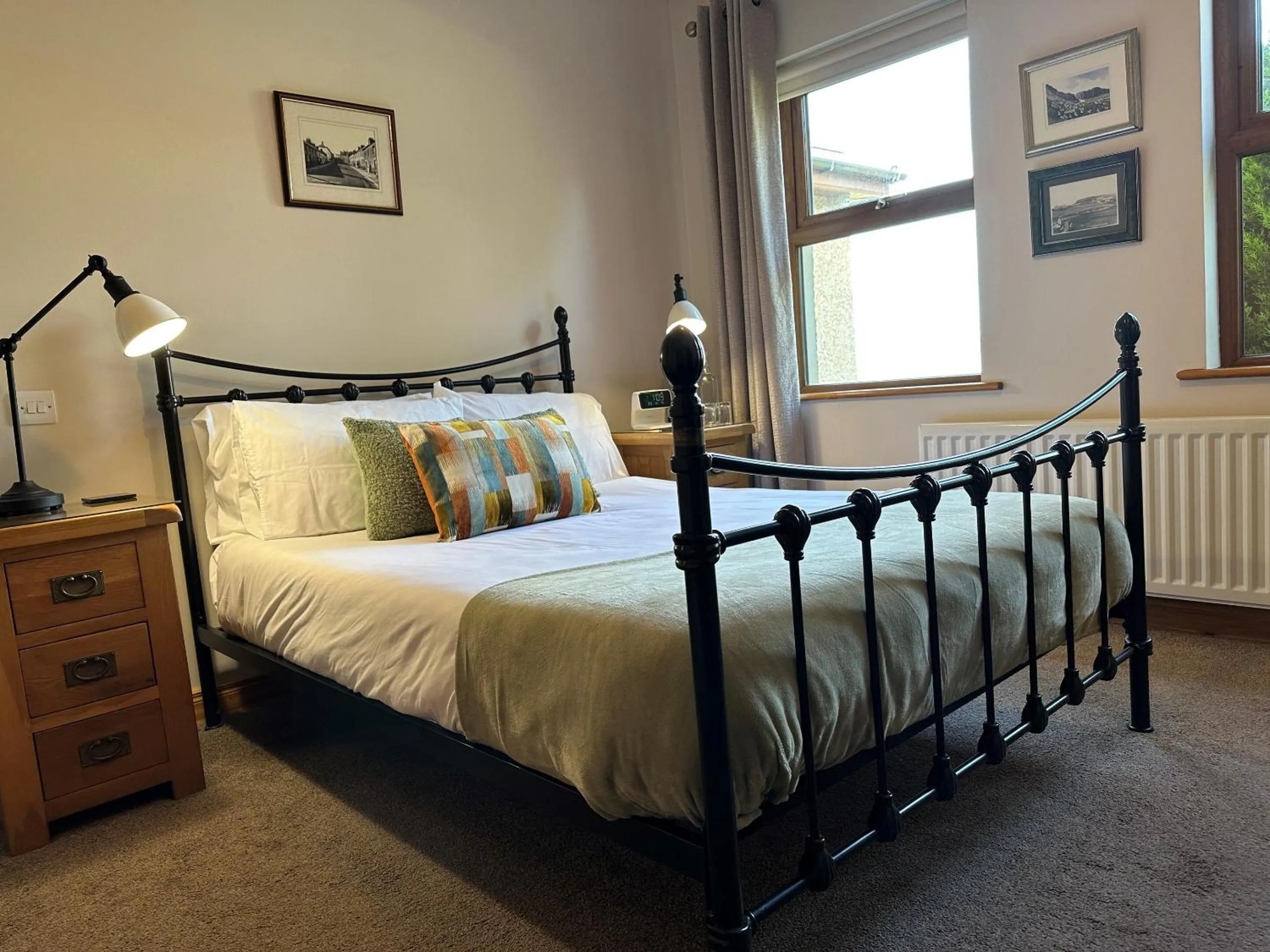 Bedroom in Dunhill Cottage B&B