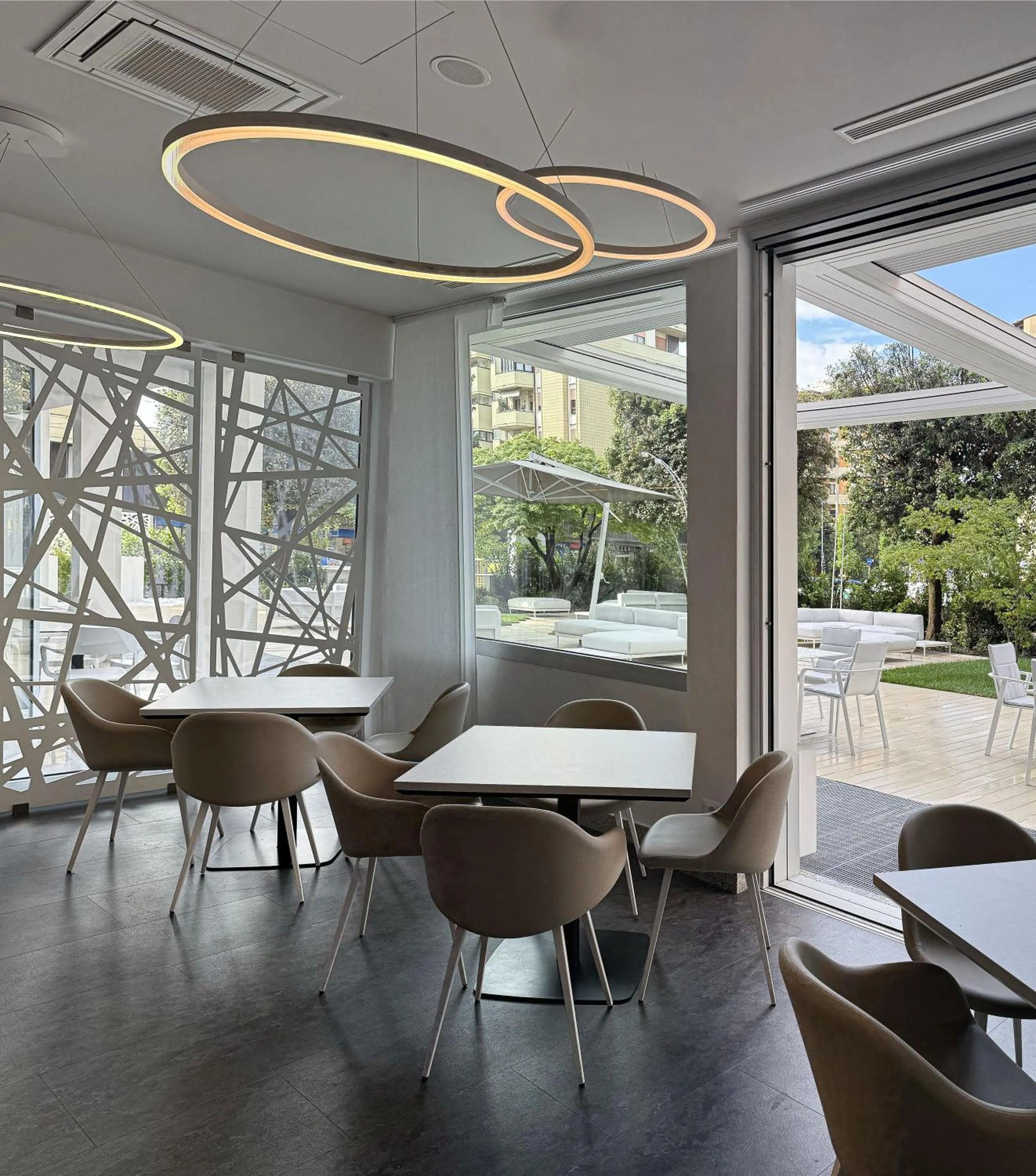 Day in Hotel Raffaello