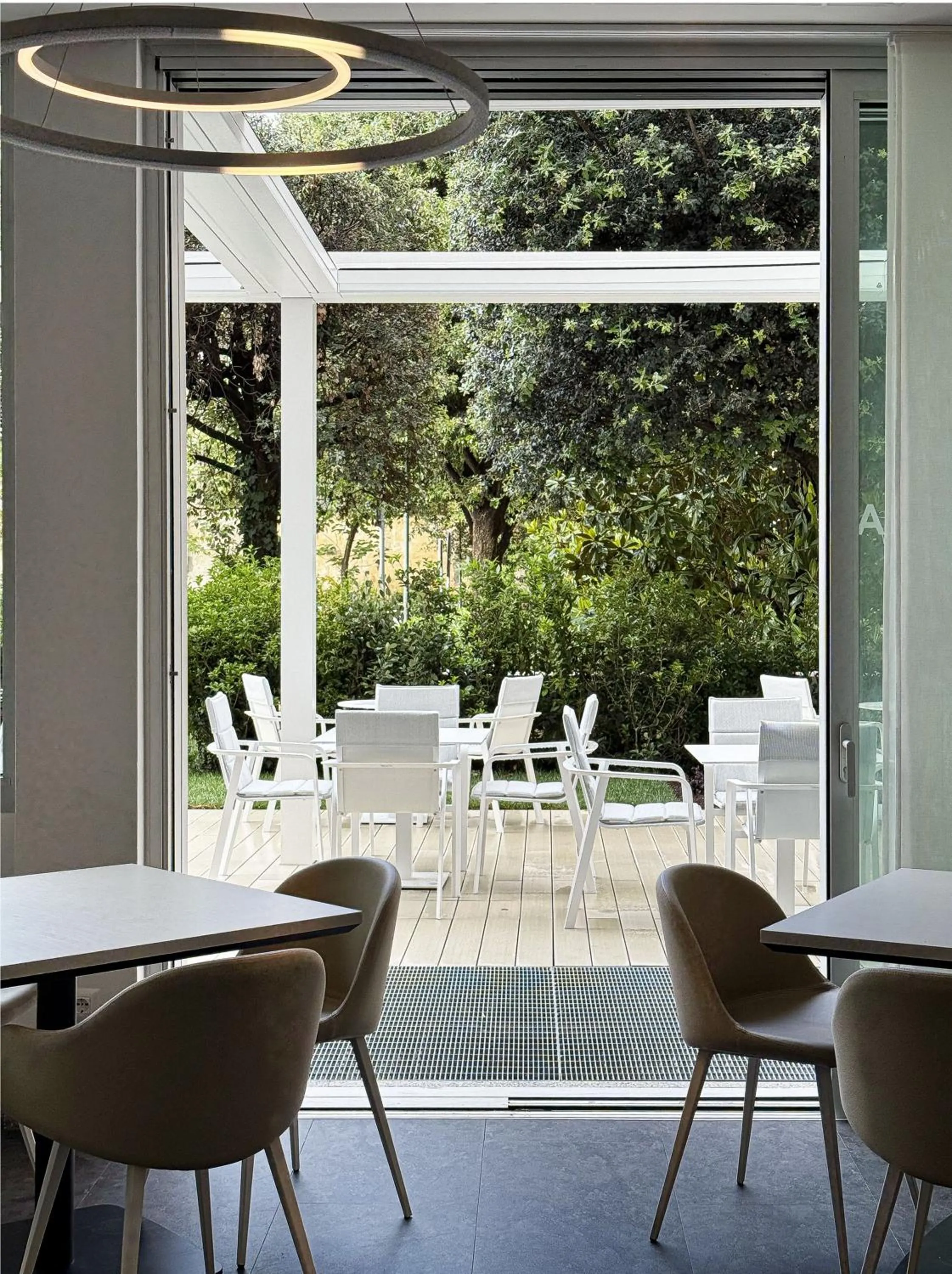 Patio in Hotel Raffaello