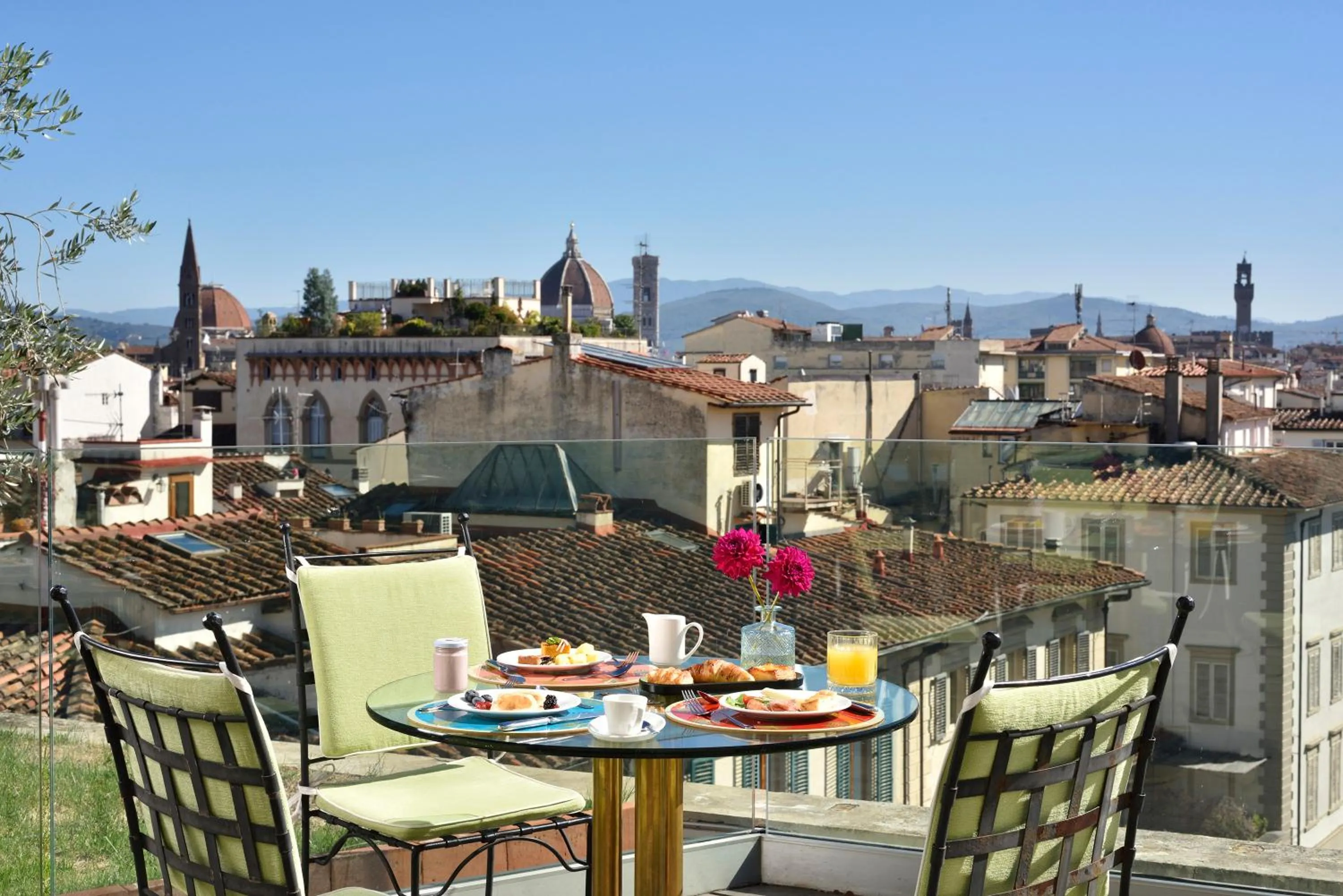 Restaurant/places to eat in Hotel Kraft