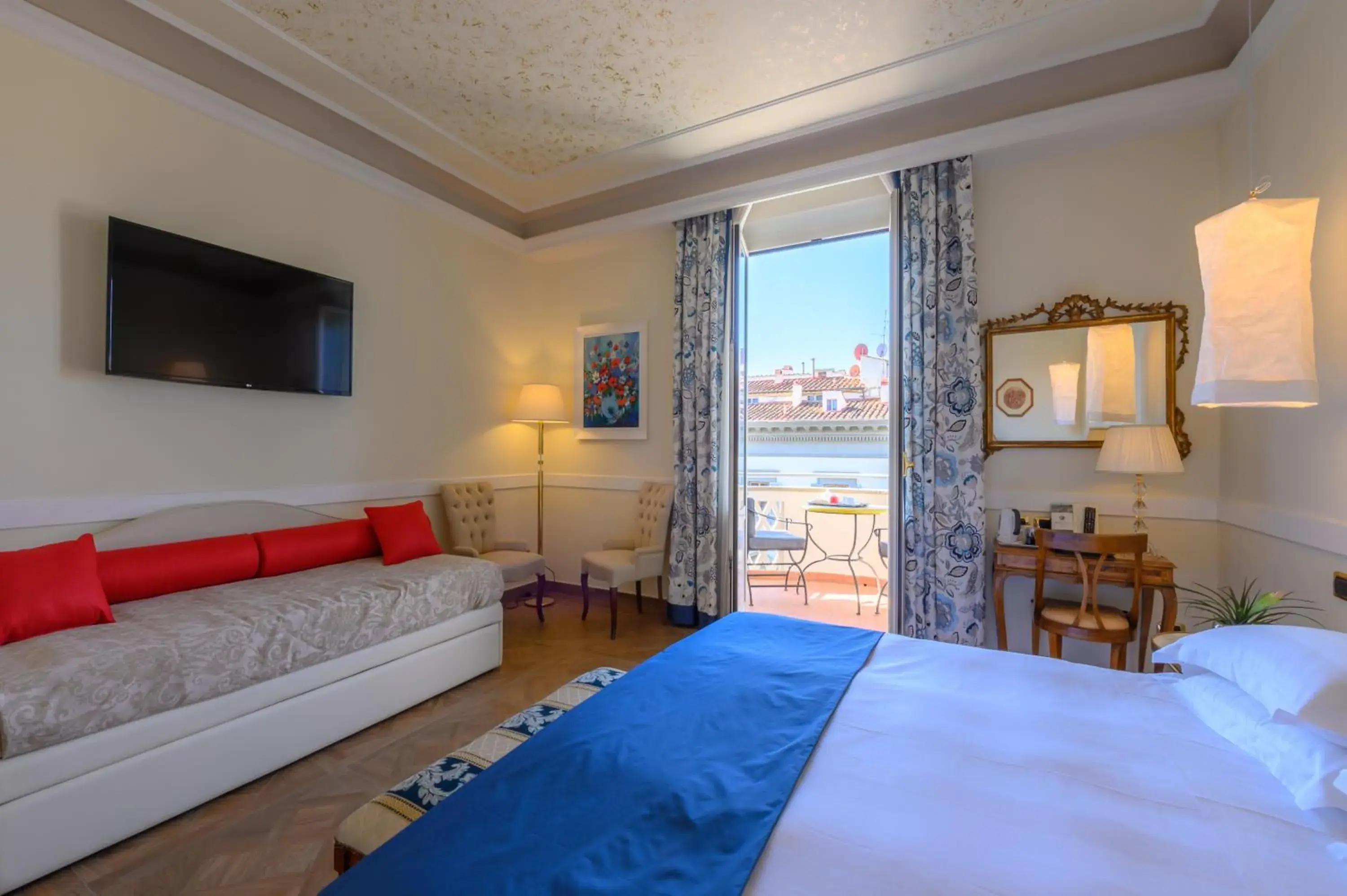 Deluxe Double or Twin Room with Balcony in Hotel Kraft Deluxe Double or Twin Room with Balcony in Hotel Kraft