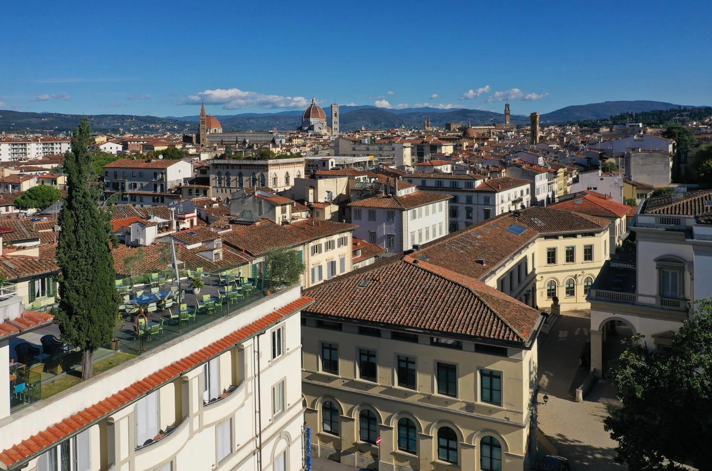 Property building in Hotel Kraft