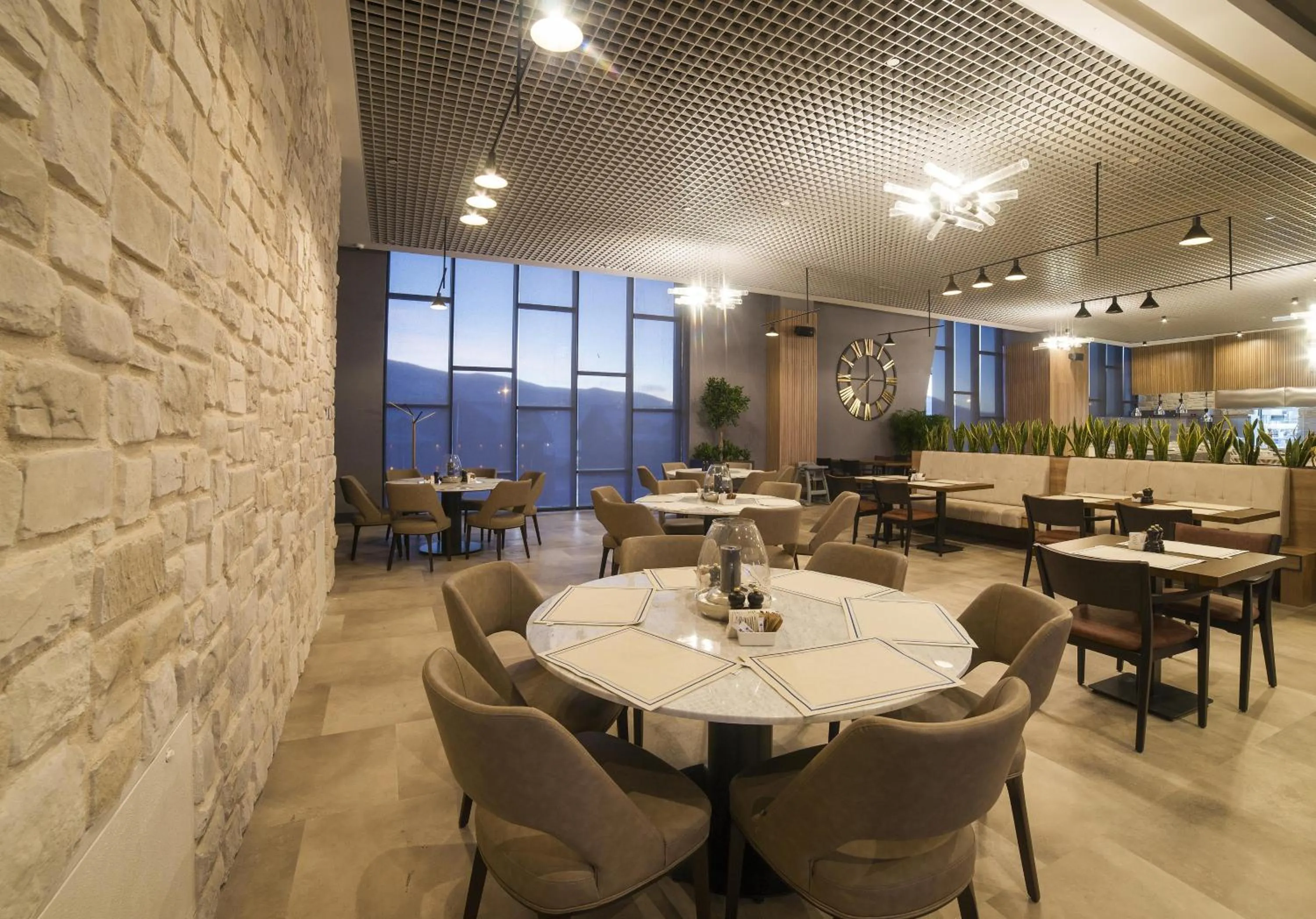 Restaurant/places to eat in Radisson Blu Hotel, Mount Erciyes