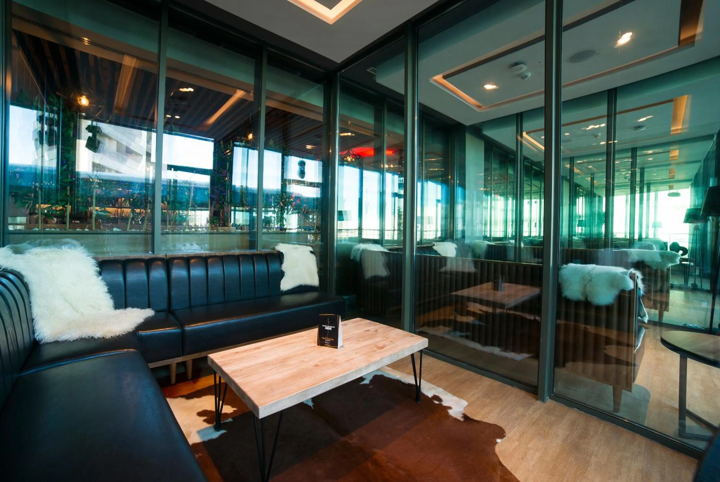 Nightclub / DJ in Radisson Blu Hotel, Mount Erciyes