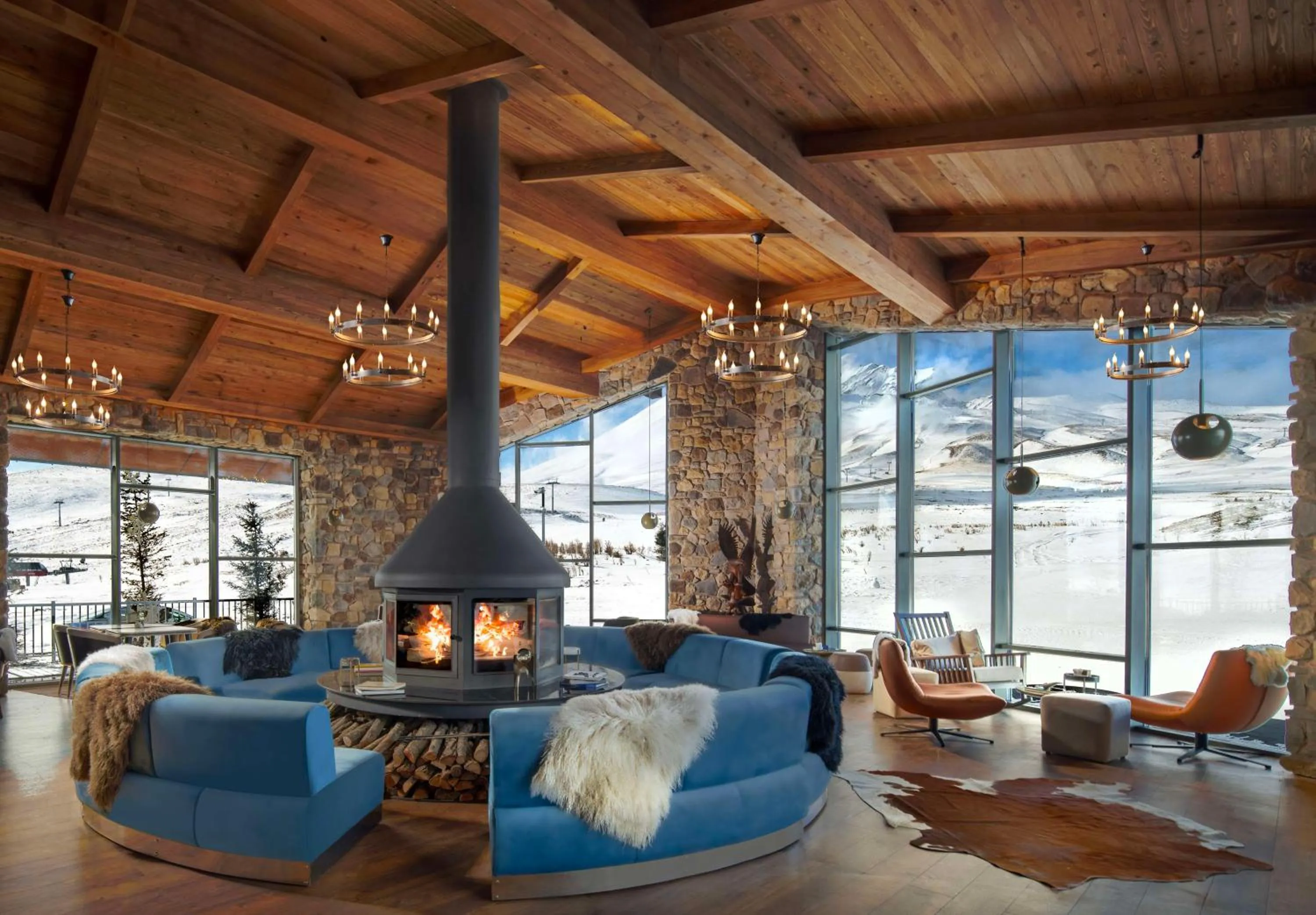 Lounge or bar in Radisson Blu Hotel, Mount Erciyes