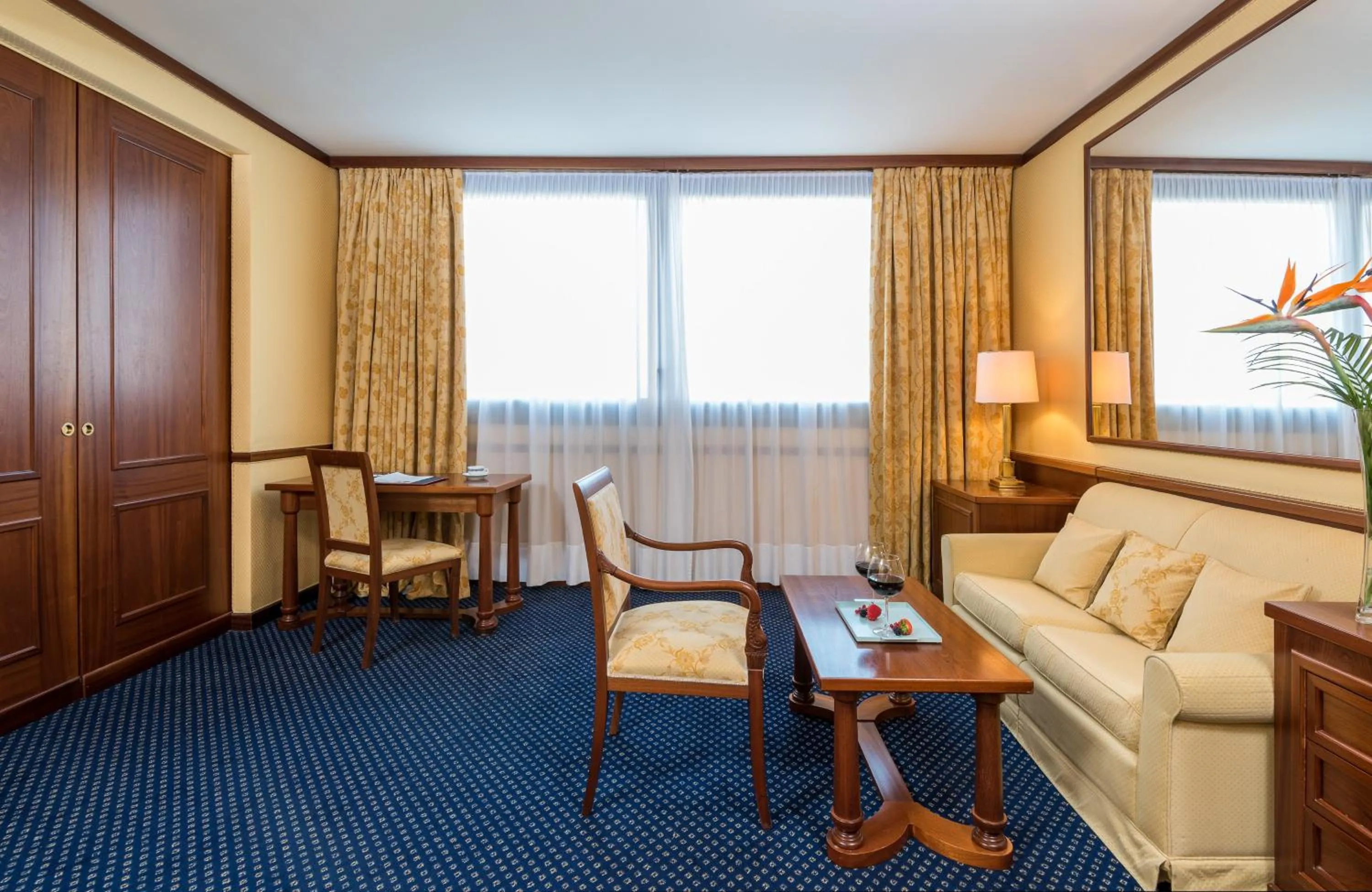 Photo of the whole room in Leonardo Hotel Milan City Center